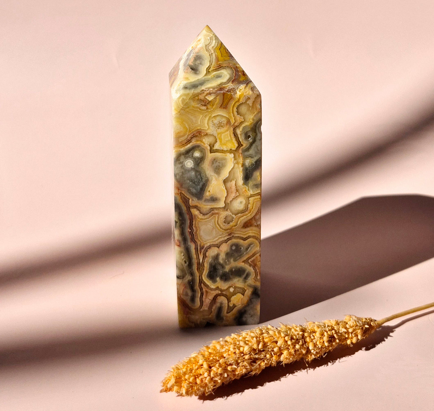 Crazy Lace Agate Point – The Stone of Joy and Balance - 9,5cm 228grams