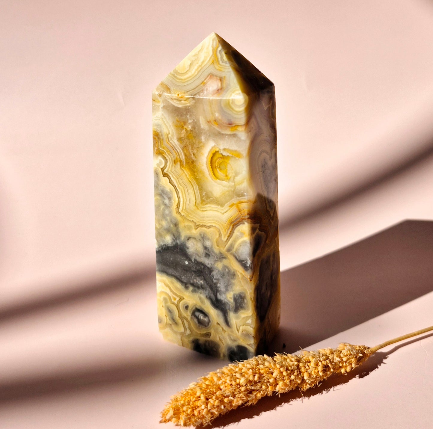 Crazy Lace Agate Point – The Stone of Joy and Balance - 10,7cm 236grams