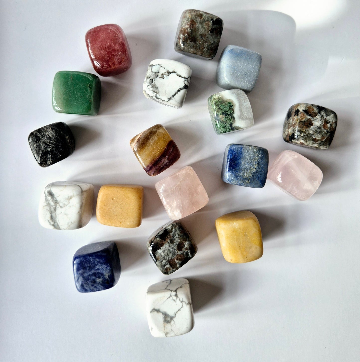 Mixed Crystal Cube – 2-3cm