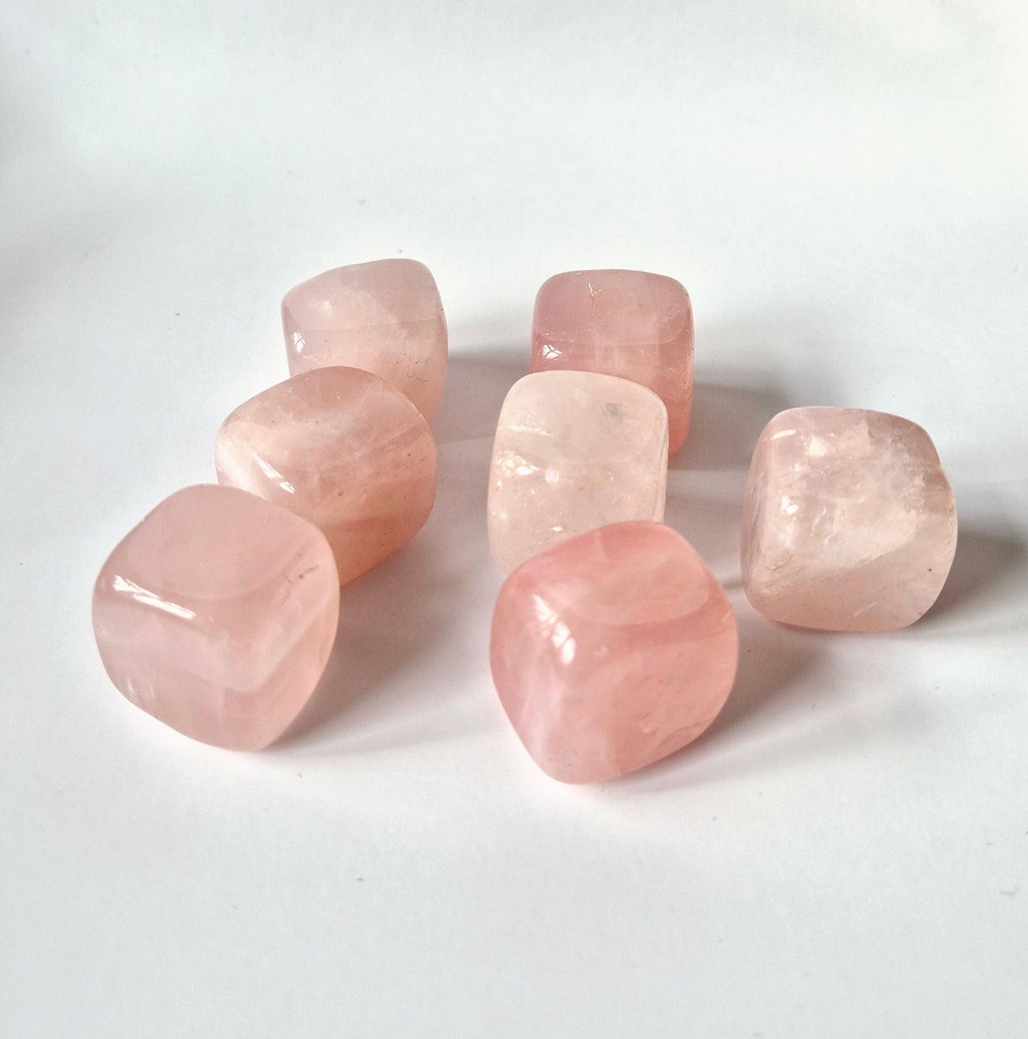 Mini Rosenquarz Würfel – 2-3cm
