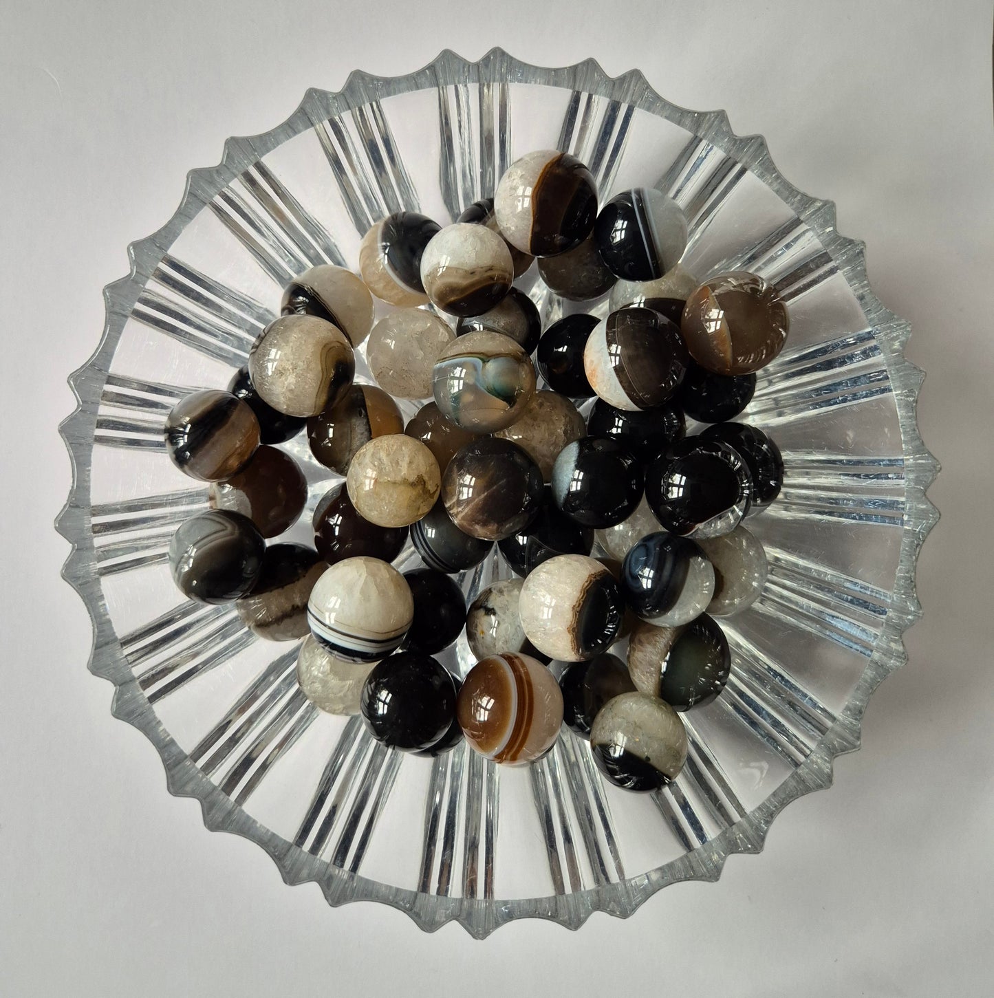 Mini Black Silk Agate Sphere – 1-2cm