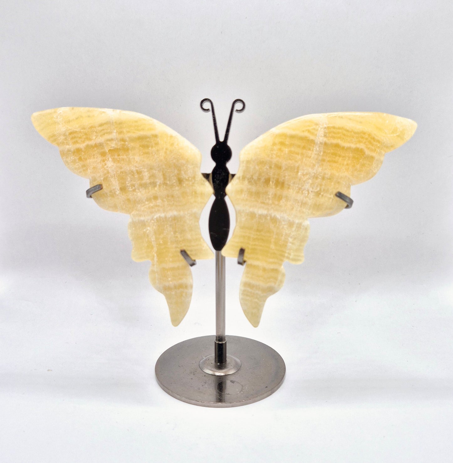 Yellow Calcite Butterfly Crystal Carving with Metal Stand (vlinder)