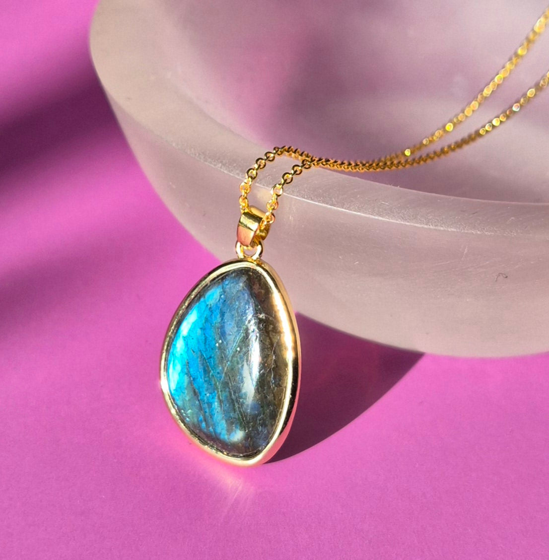 Gold color Labradorite Necklace with 25mm flashy pendant