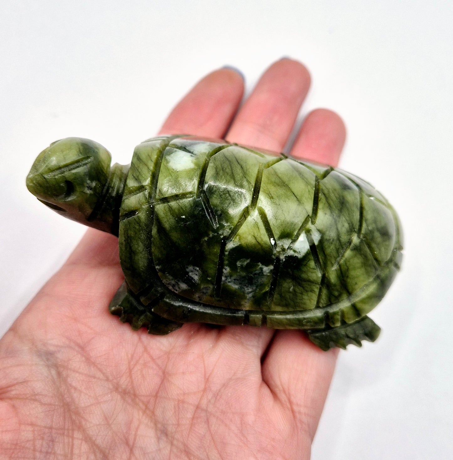 Nephrite Jade Schildpad Edelsteen Beeldje – 4,5x7,5 cm
