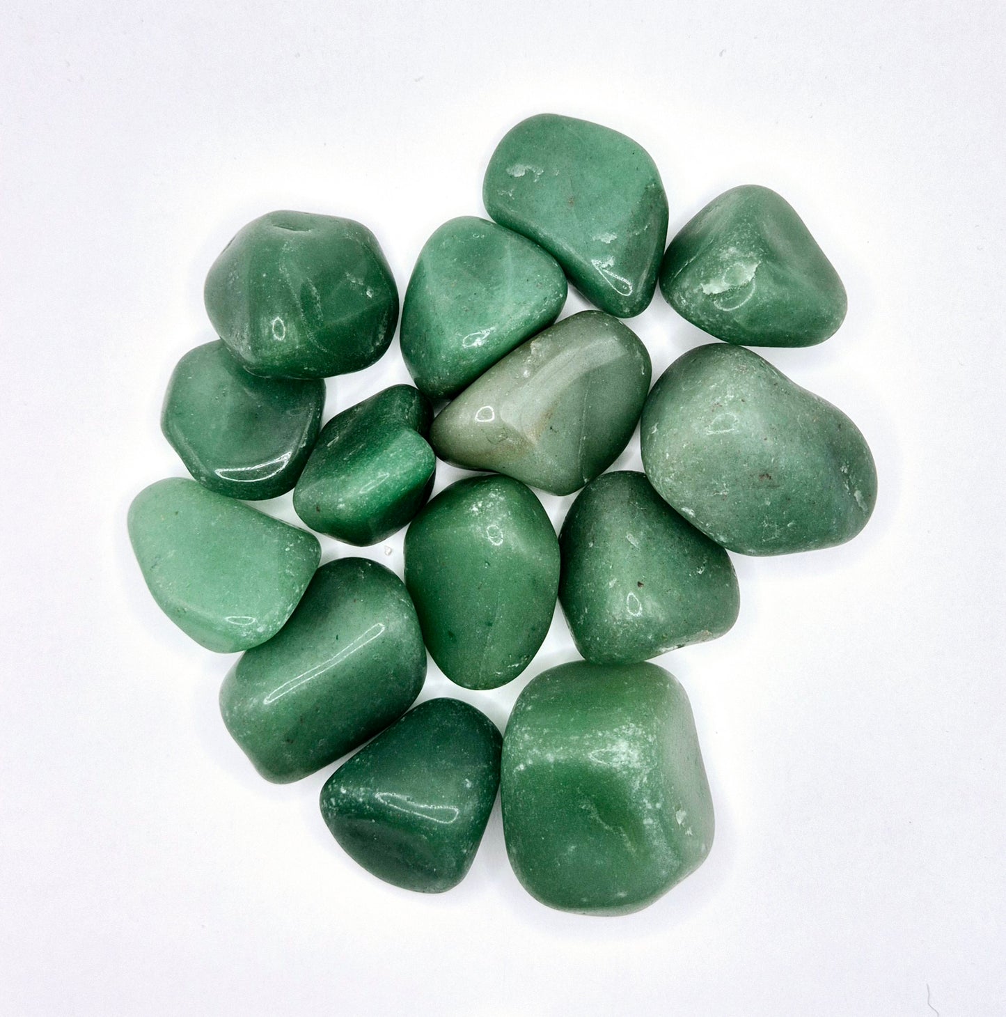 Grüner Kristallquarz, ein hochwertiger Trommelstein, 3–8 cm