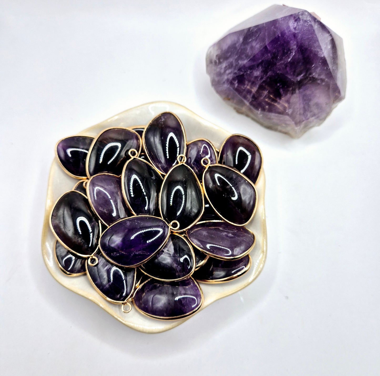 Gold color Amethyst Necklace with 25mm pendant