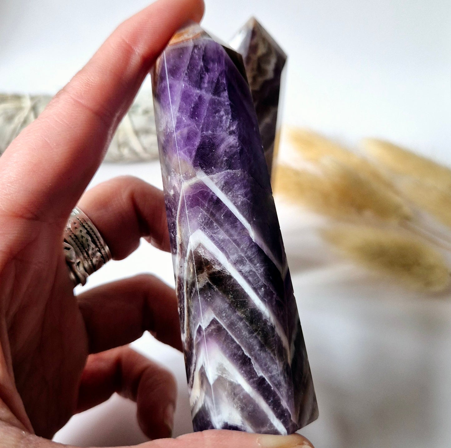 Gemstone Dream Chevron Amethyst Obelisk Turm - 10cm