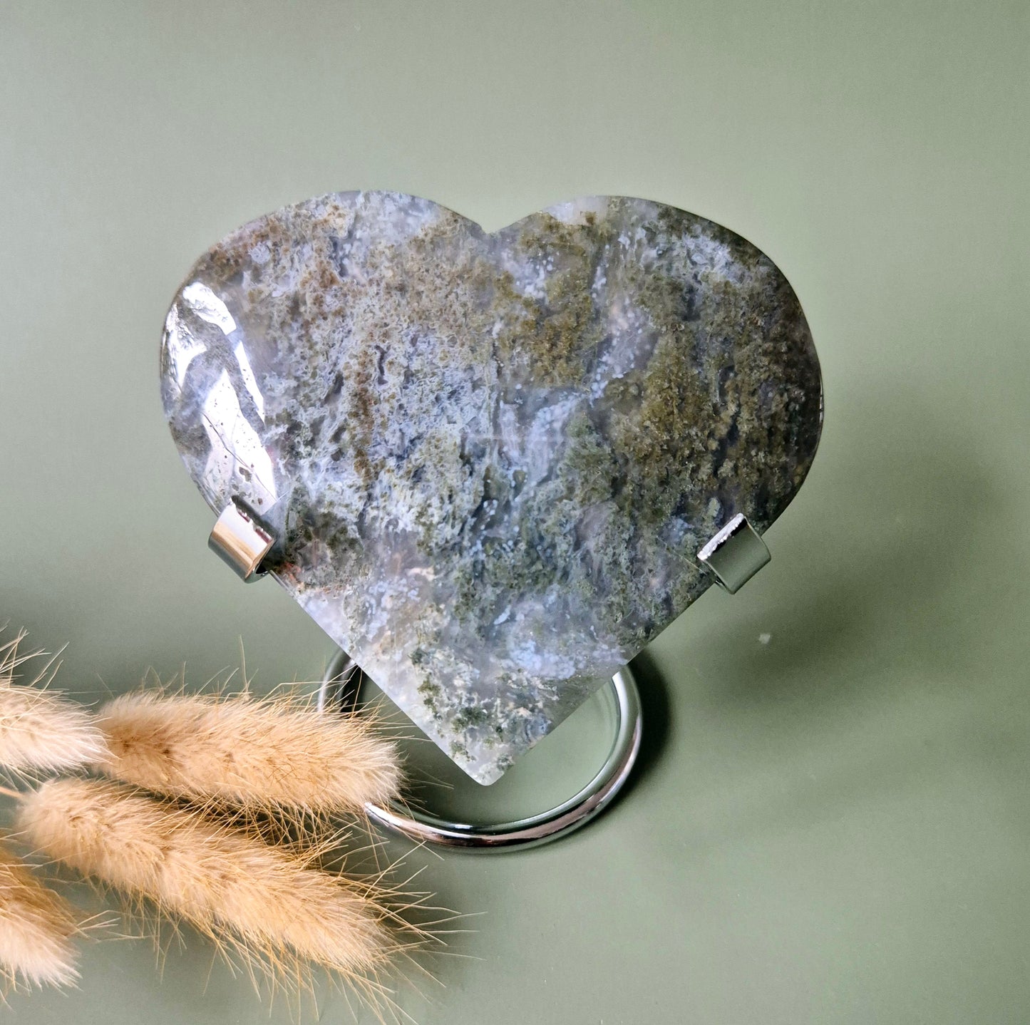 Druzy Mosagaat Hart op Metalen Standaard – Perfect voor Valentijn #19 228gram