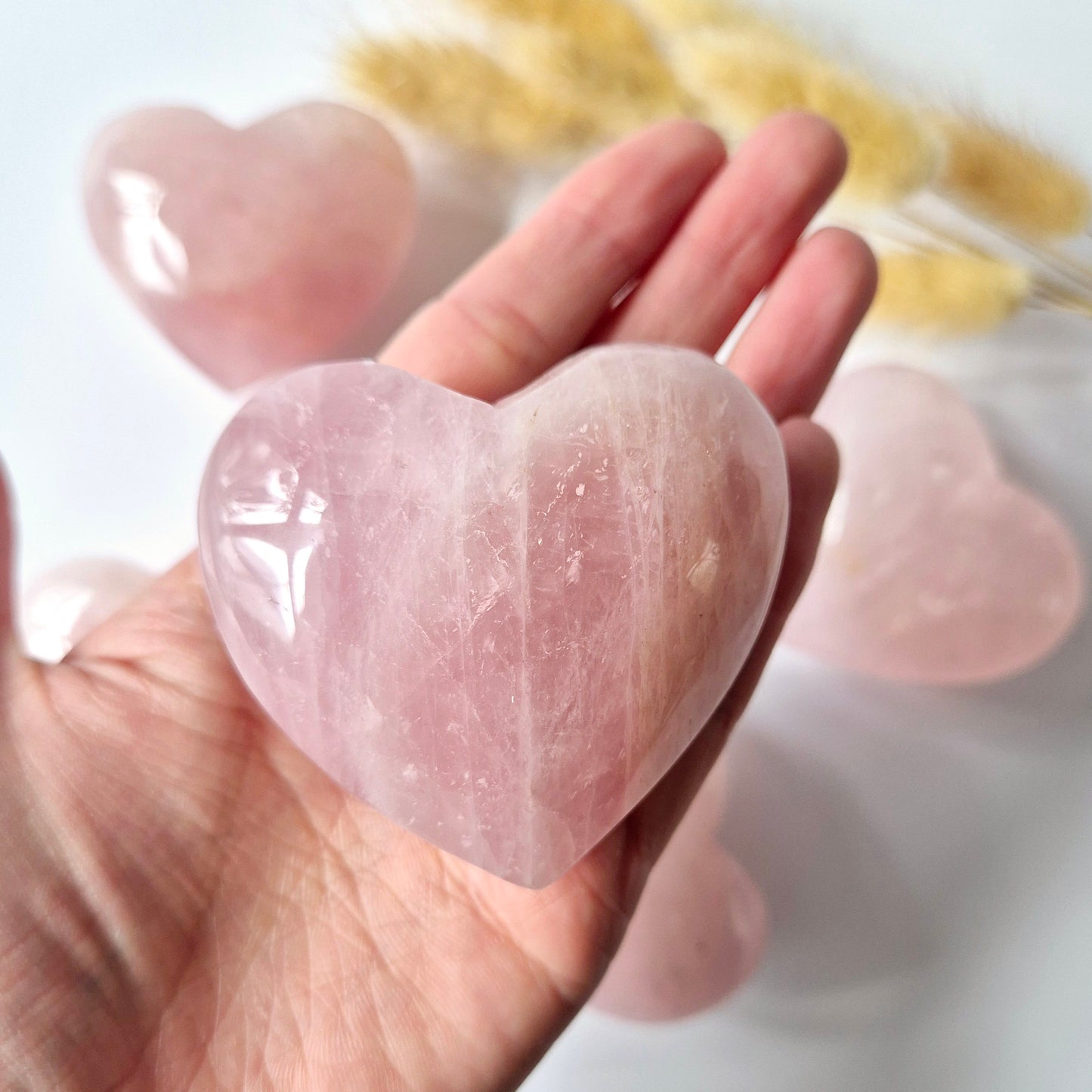 Rozenkwarts Hart 7-10 cm– De Steen van Onvoorwaardelijke Liefde (Valentijn Cadeau)