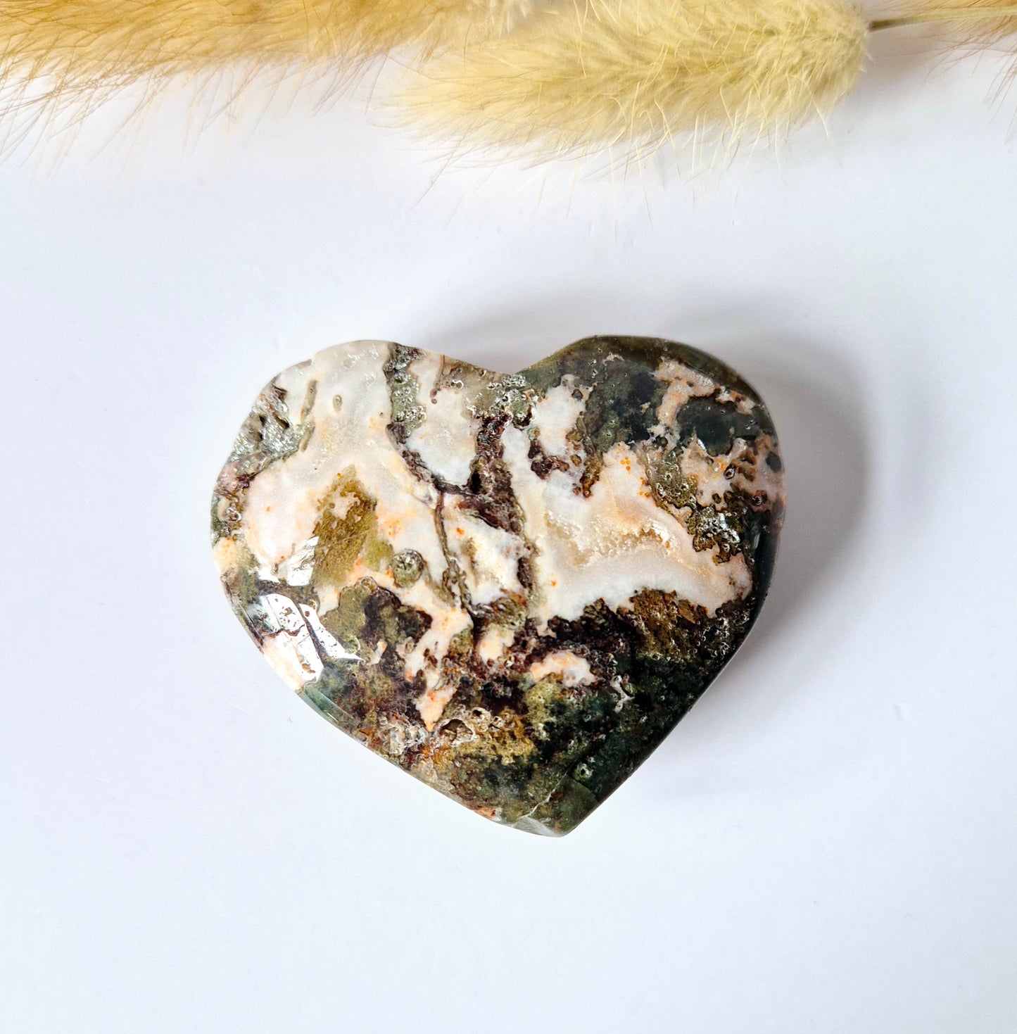 Druzy Red Moss Agate Herz 6-8cm – #22 (perfekt für den Valentinstag)