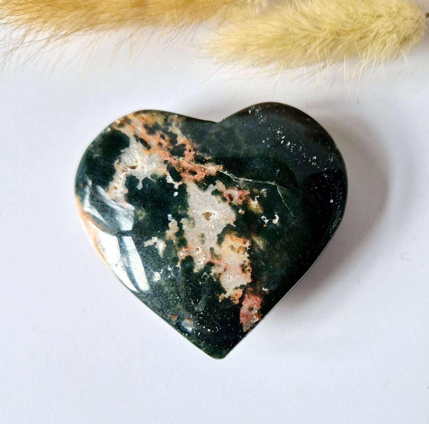 Druzy Red Moss Agate Herz 6-8cm – #33 (perfekt für den Valentinstag)