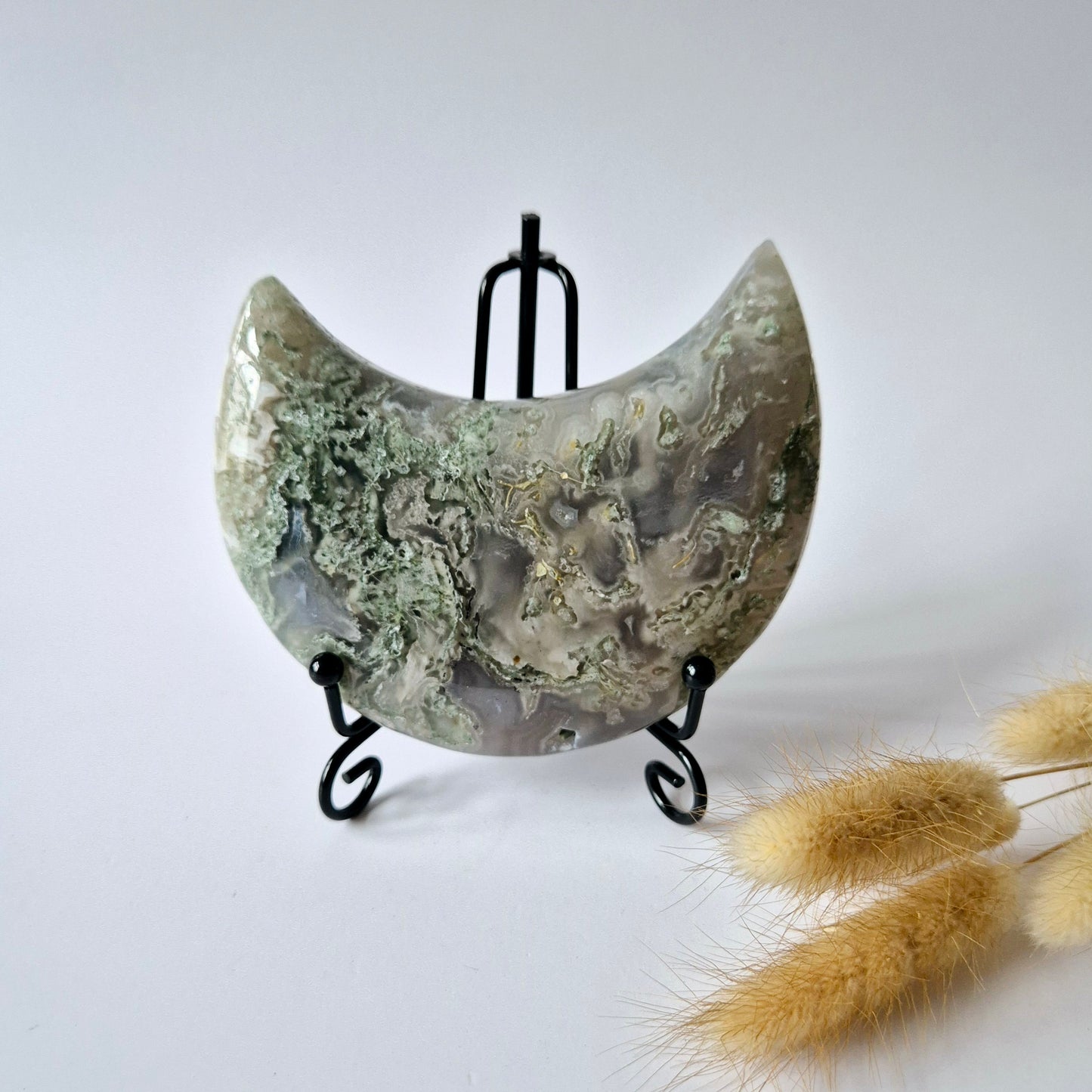 Edelsteen Mosagaat Maan op Standaard (Druzy & Patronen) #109 333gram