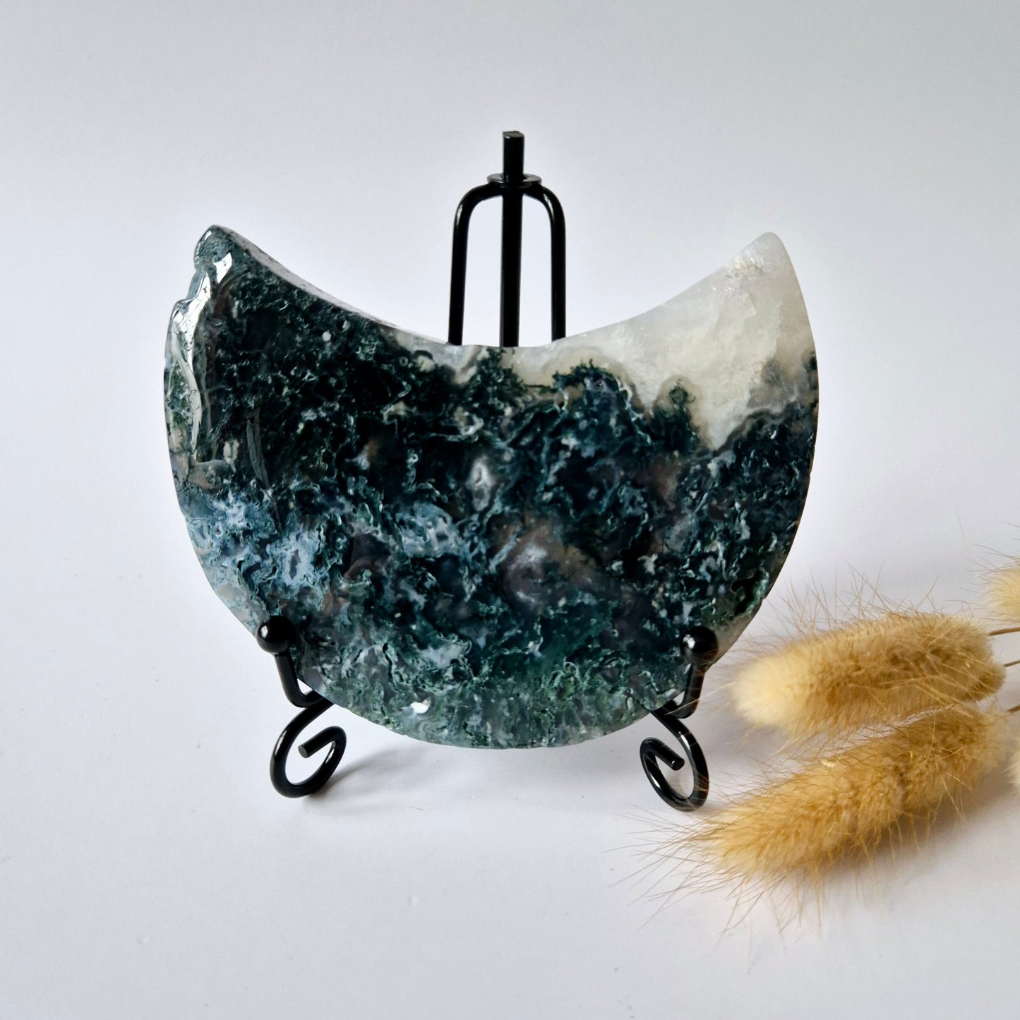 Edelsteen Mosagaat Maan op Standaard (Druzy & Patronen) #117 222gram