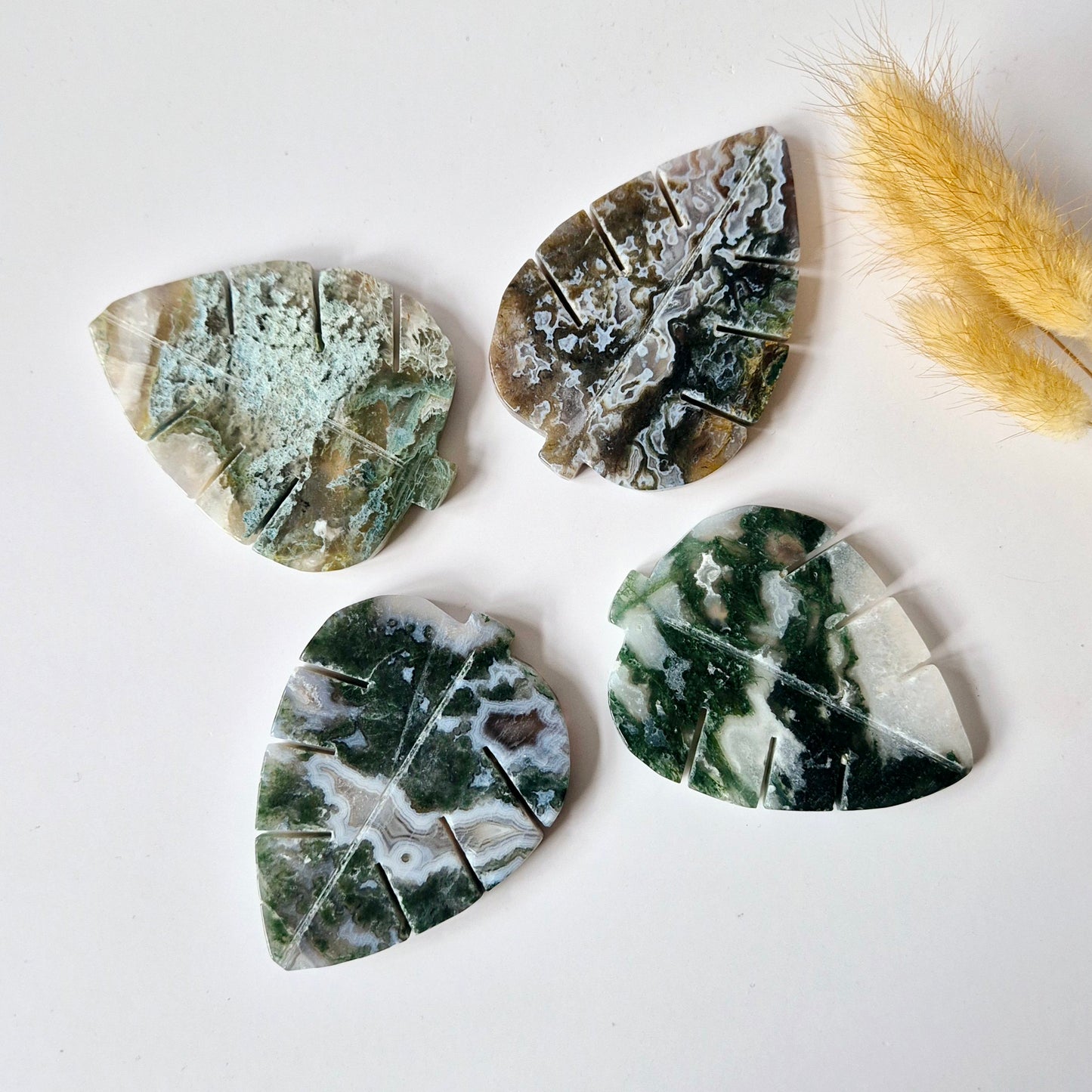 Edelstein Druzy Moss Achat Monstera Blatt (8 x 5,5 cm) – Natur, Wachstum & Erdung