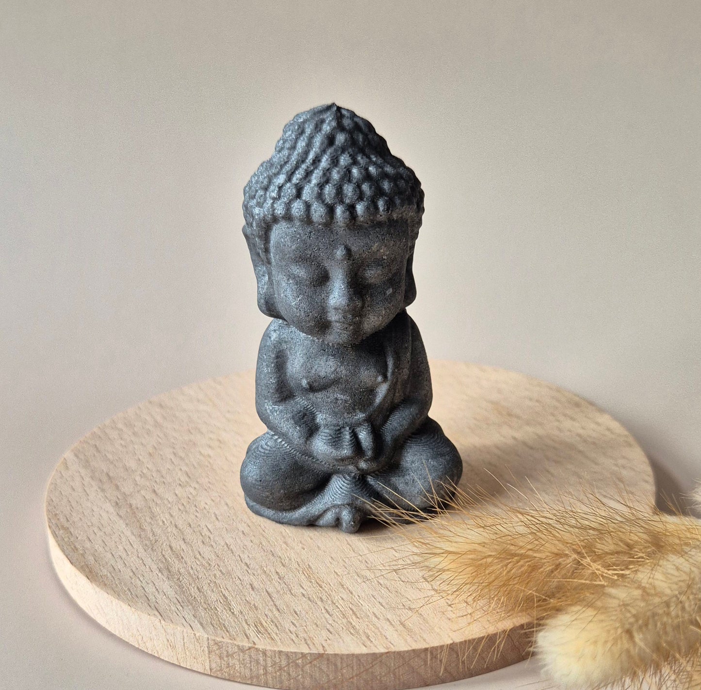 Schungit-Meditationsbuddha 6 cm – Schutz, Erdung und spirituelle Reinigung