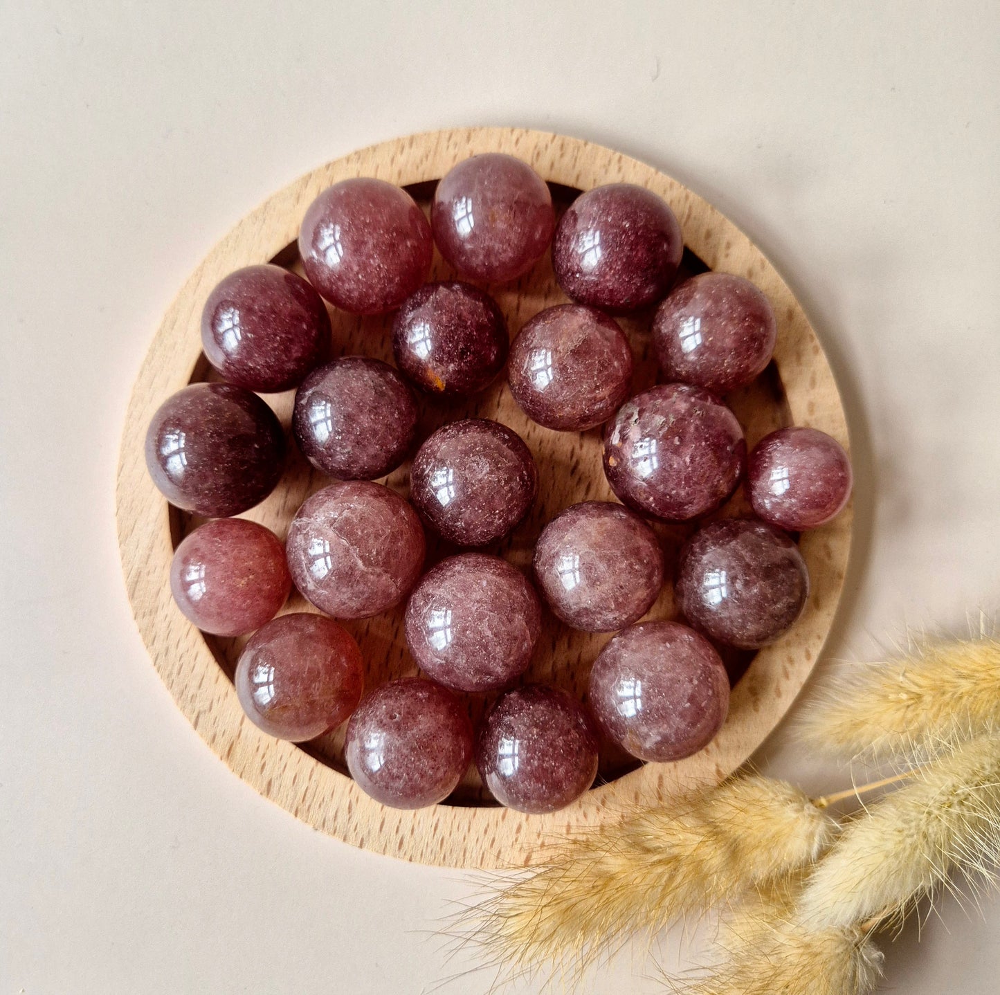Kristallen Bol Strawberry Quartz 20-30mm Edelsteen Crystal Sphere