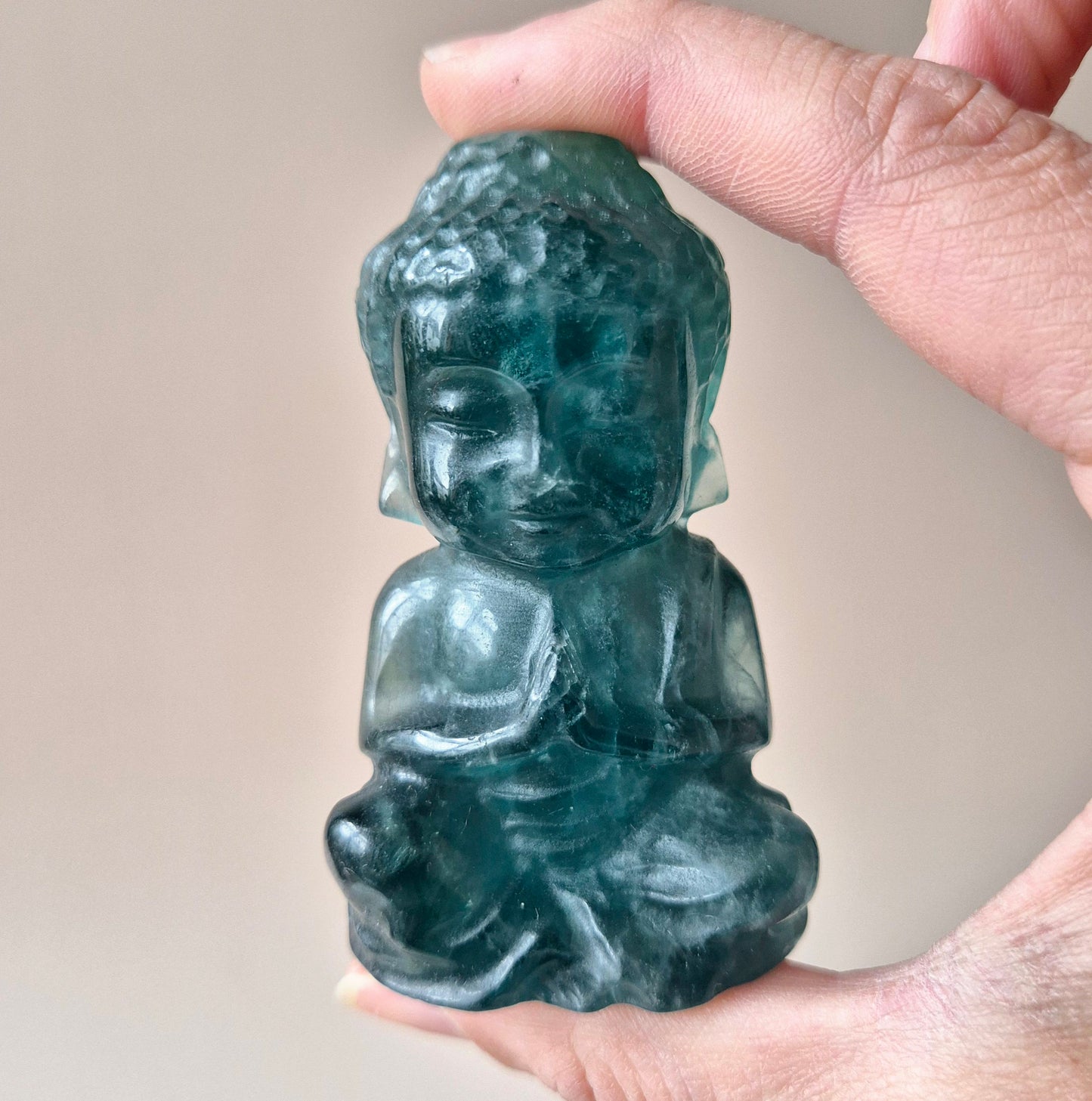 Edelstein Grüner Fluorit Buddha 7cm