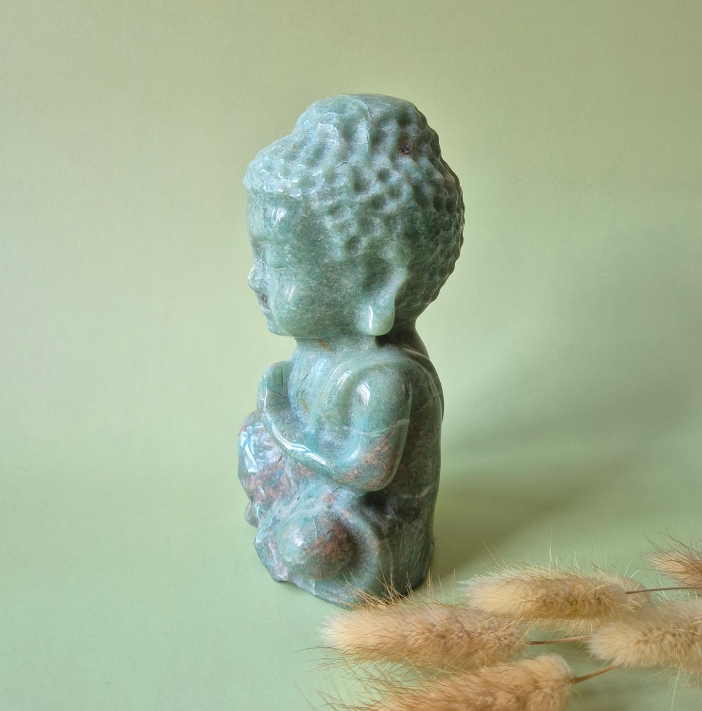 XL Edelsteen 15cm Amazoniet Boeddha (1053 g) – Harmonie, Kalmte & Zelfexpressie