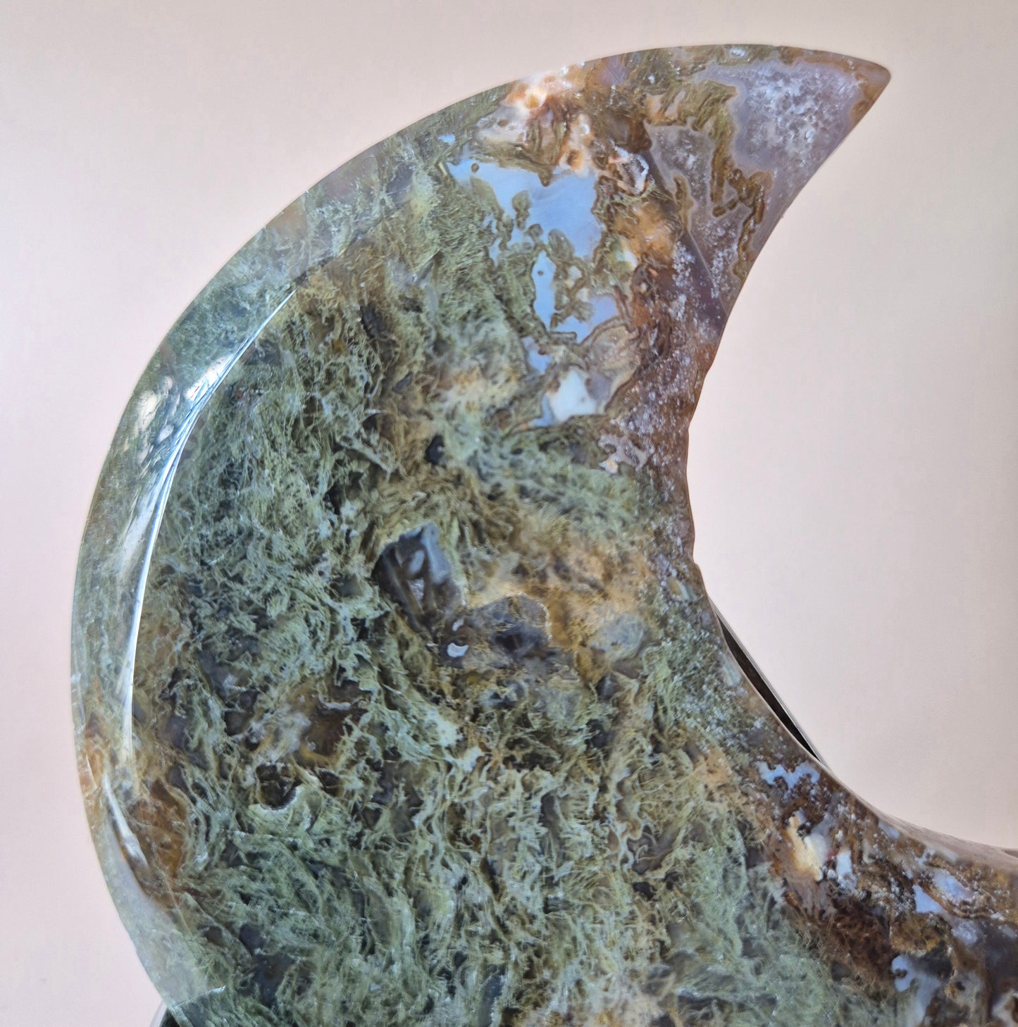 XL Edelsteen Mosagaat Maan op Standaard (Druzy & Patronen) #146 - 341g 13cm