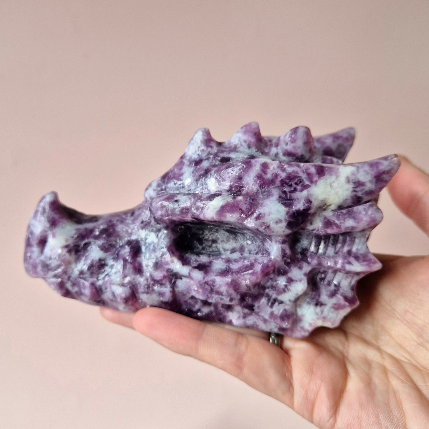 Edelsteen Paarse Mica Drakenschedel | Mystiek, Intuïtie & Krachtige Bescherming Dragon Skull