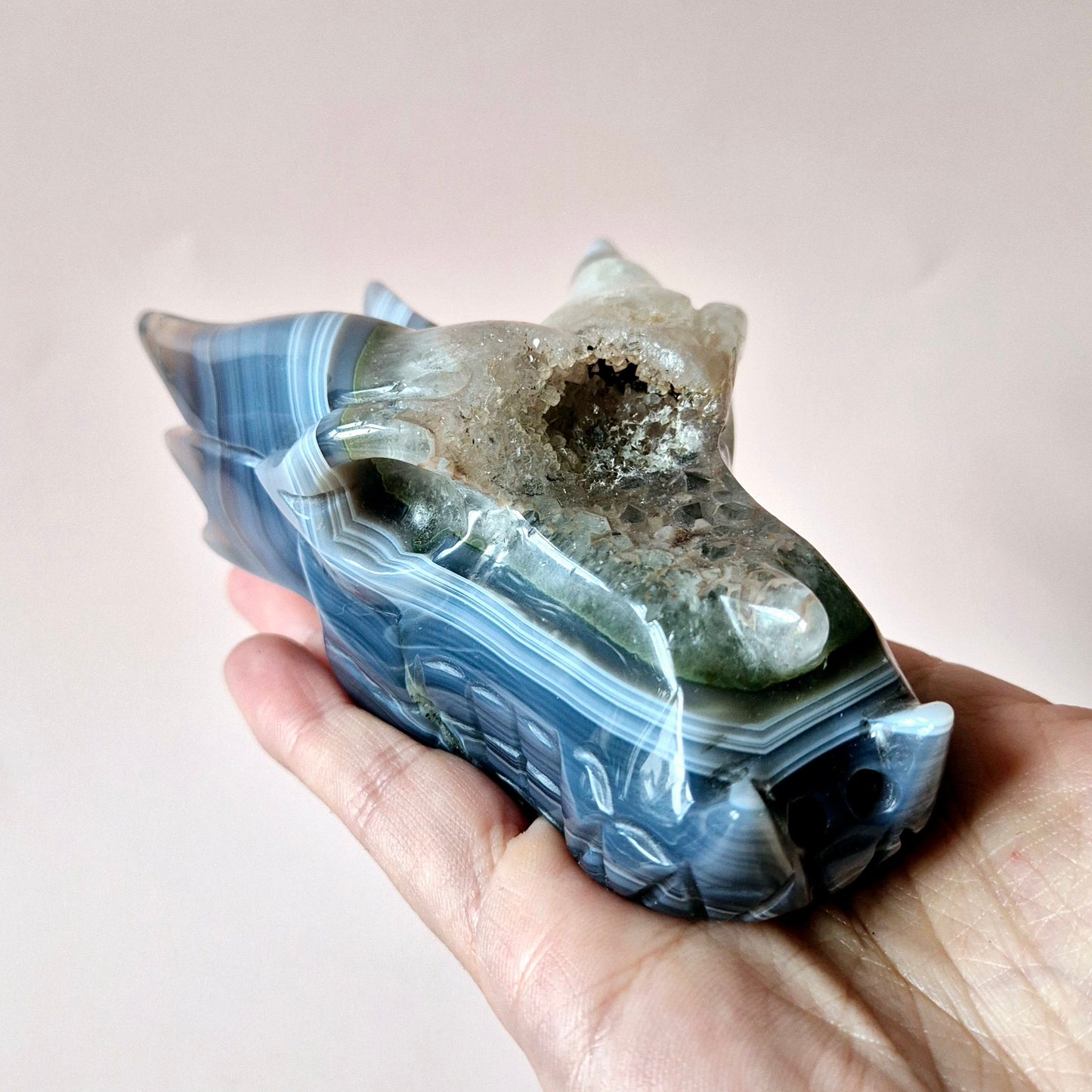 Edelstein Grauer Drusenachat Drachenschädel 300 Gramm – Kraft, Schutz & spirituelle Heilung