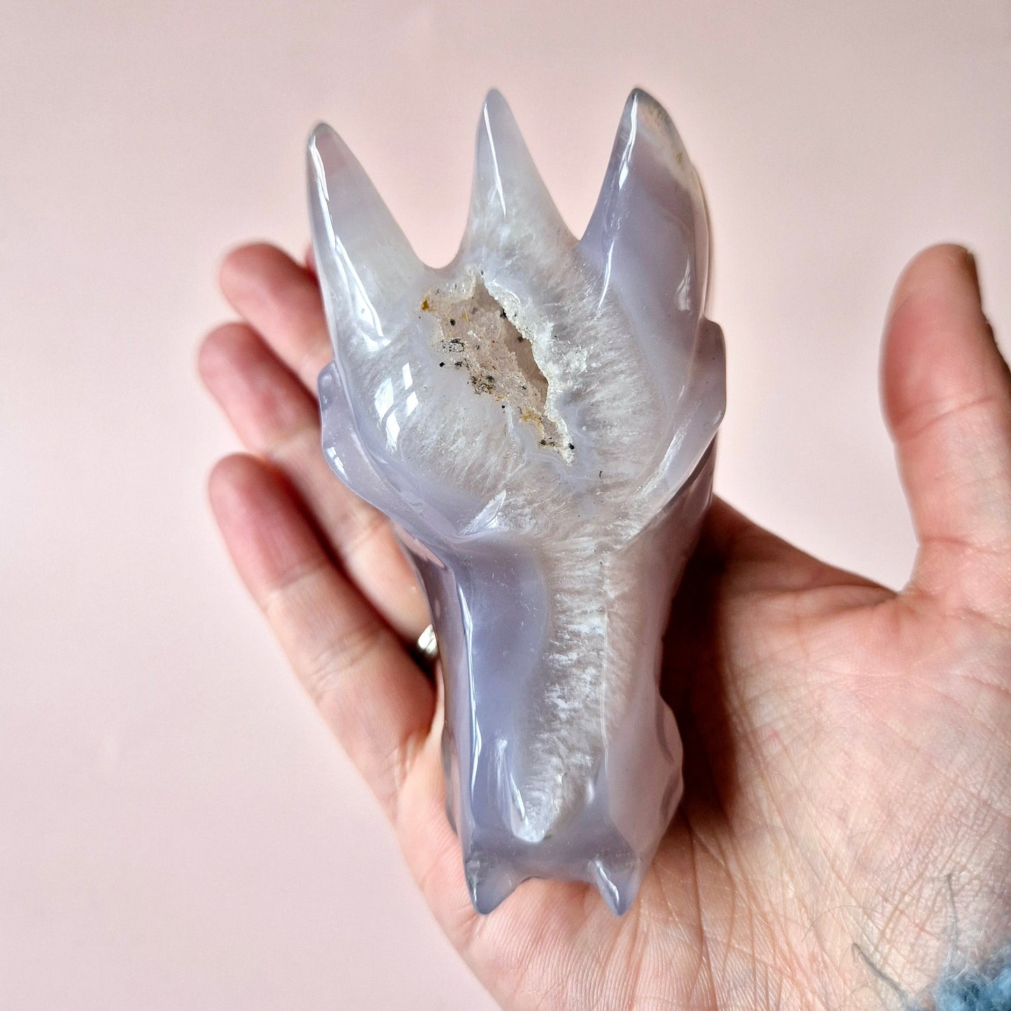 Gemstone Gray Druzy Agate Dragon Skull 228 grams – Power, Protection & Spiritual Healing