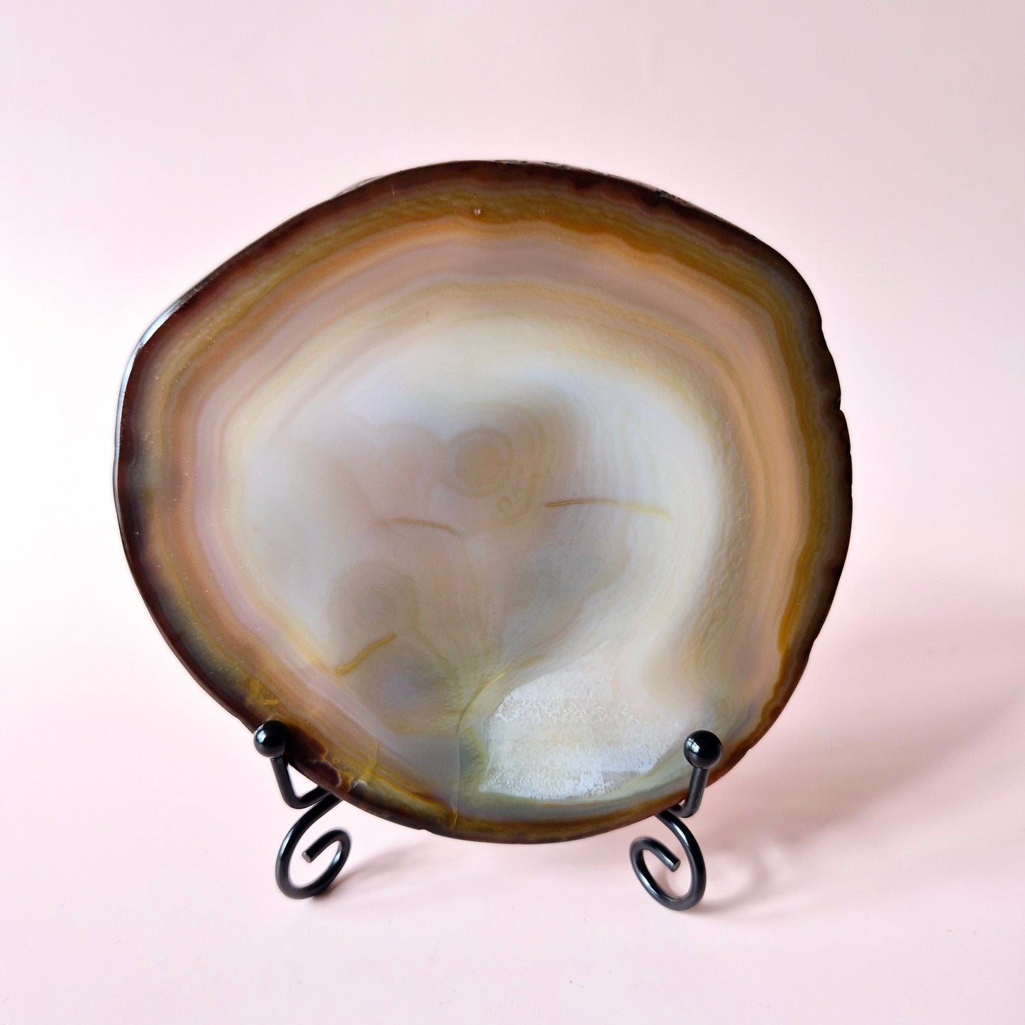 Edelsteen (Druzy) Agaat Schijf op Standaard (11–14 cm) – #10 Aarding, Balans & Natuurlijke Schoonheid