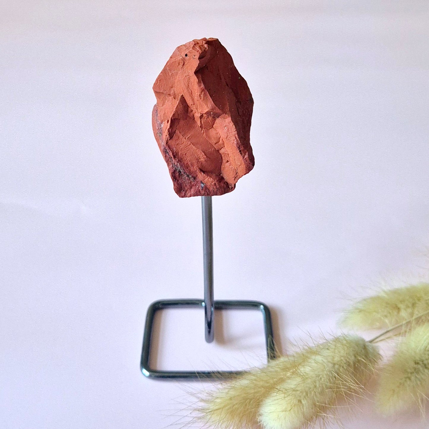 Roher Edelstein auf Ständer – ca. 12cm | Mehrere Steinarten