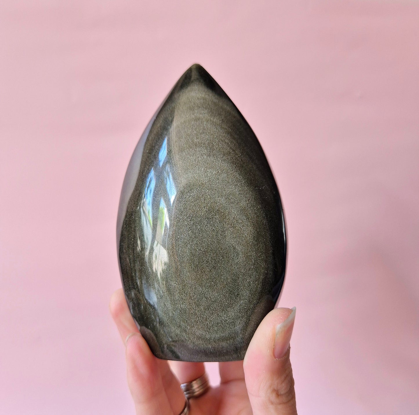 Edelsteen Golden Obsidian Flame – Kracht, Inzicht & Bescherming (8–10 cm)