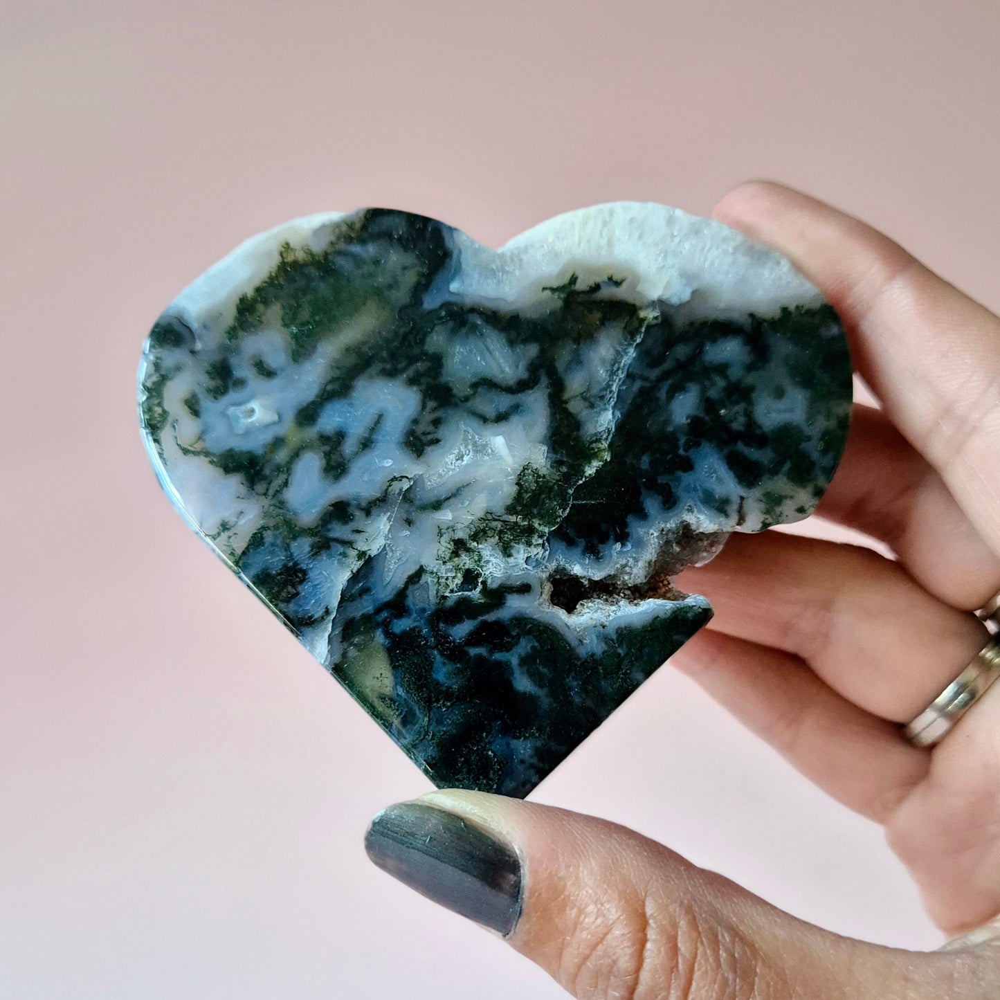 Edelstein Druzy Moosachat Herz auf Metallständer – Nr. 82 128 Gramm