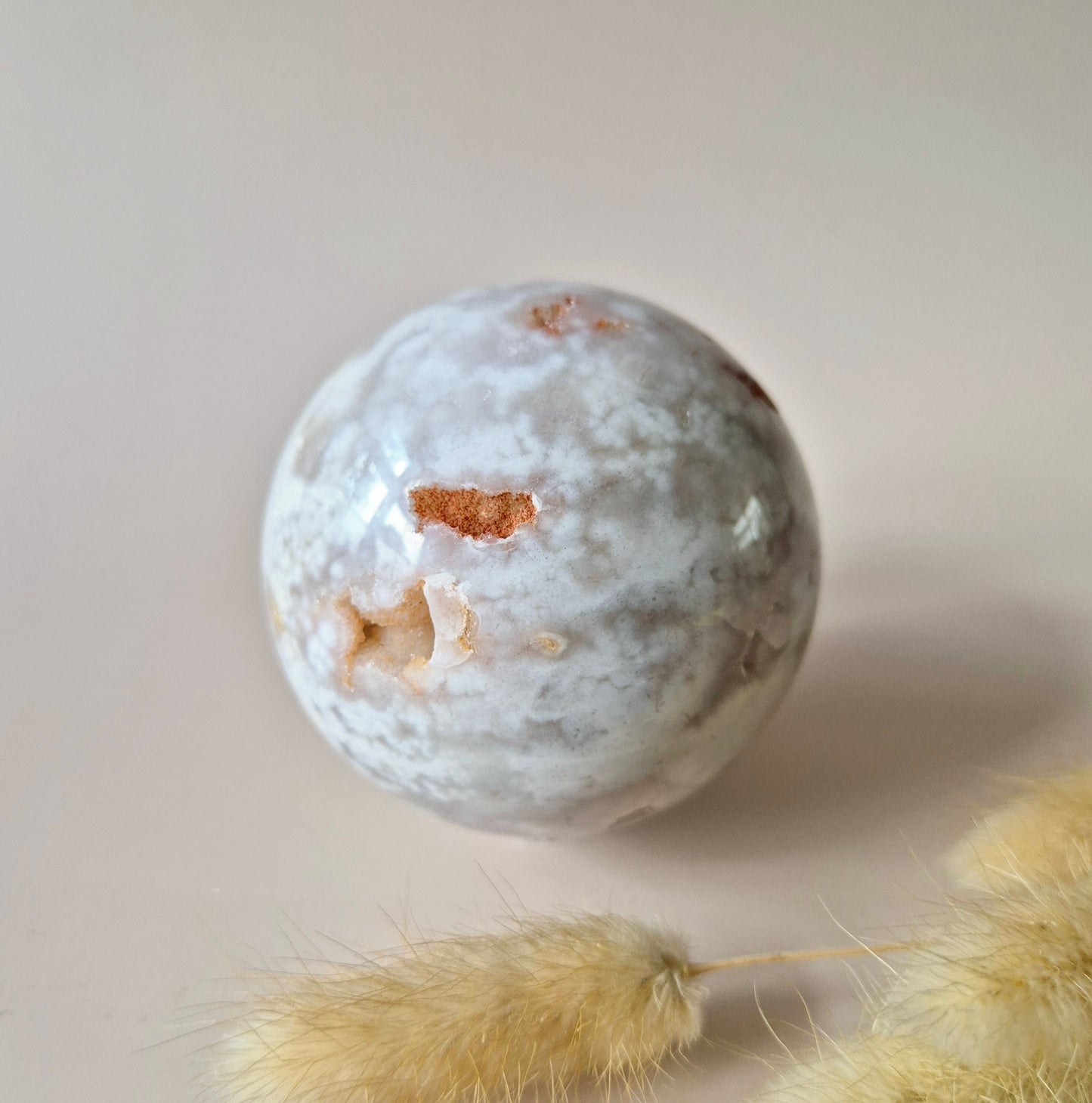 Kristall-Edelstein, Druzy-Rosa-Amethyst-Kugel auf Ständer (80 mm)