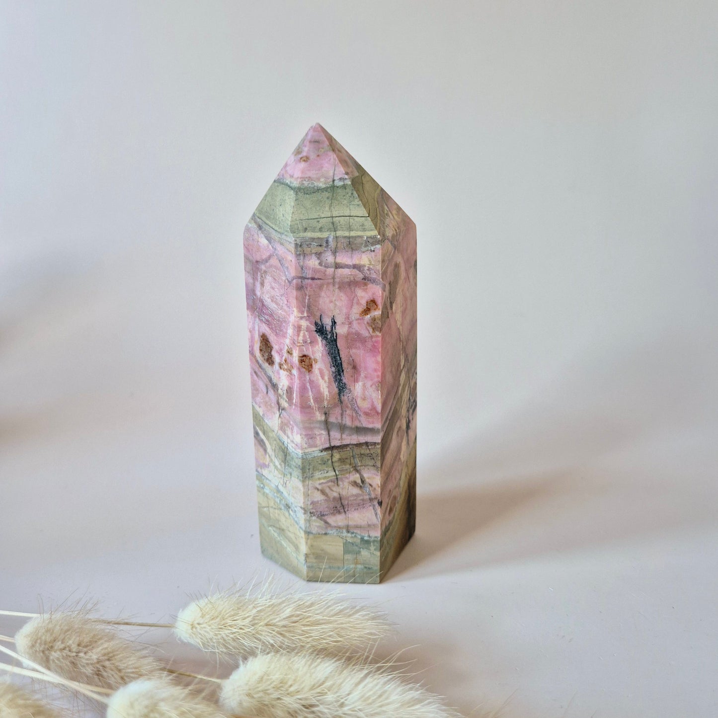 XL Rhodoniet Toren – Krachtige Heling in Roze & Zwart