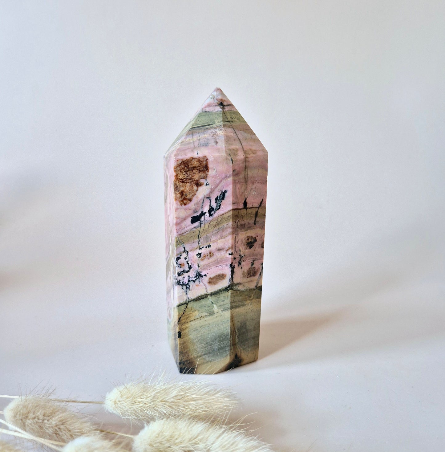 XL Rhodoniet Toren – Krachtige Heling in Roze & Zwart