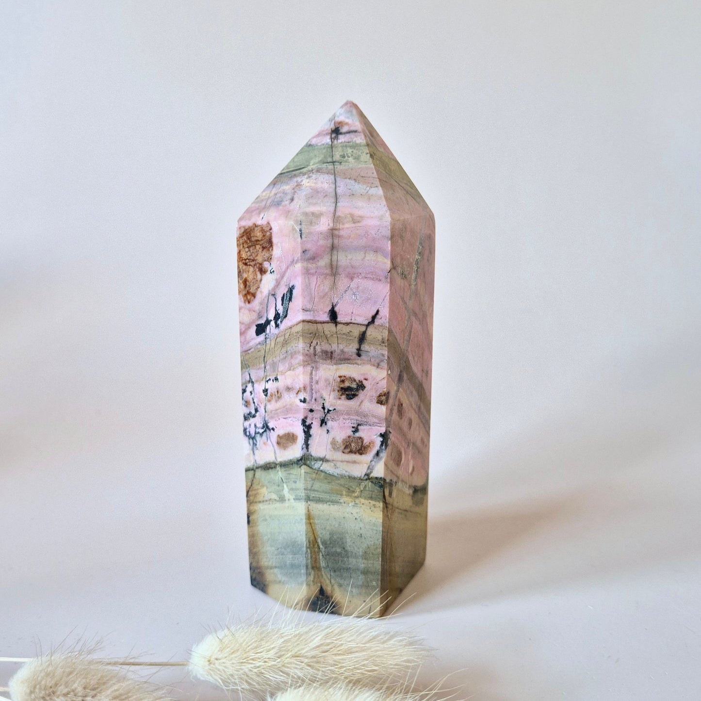XL Rhodoniet Toren – Krachtige Heling in Roze & Zwart