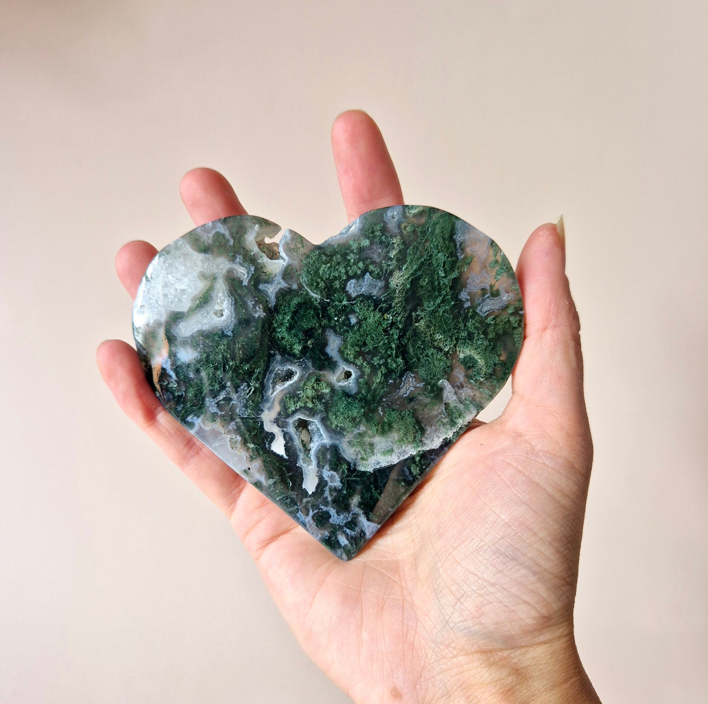 Edelsteen Druzy Mosagaat Hart op Metalen Standaard – #106 200gram