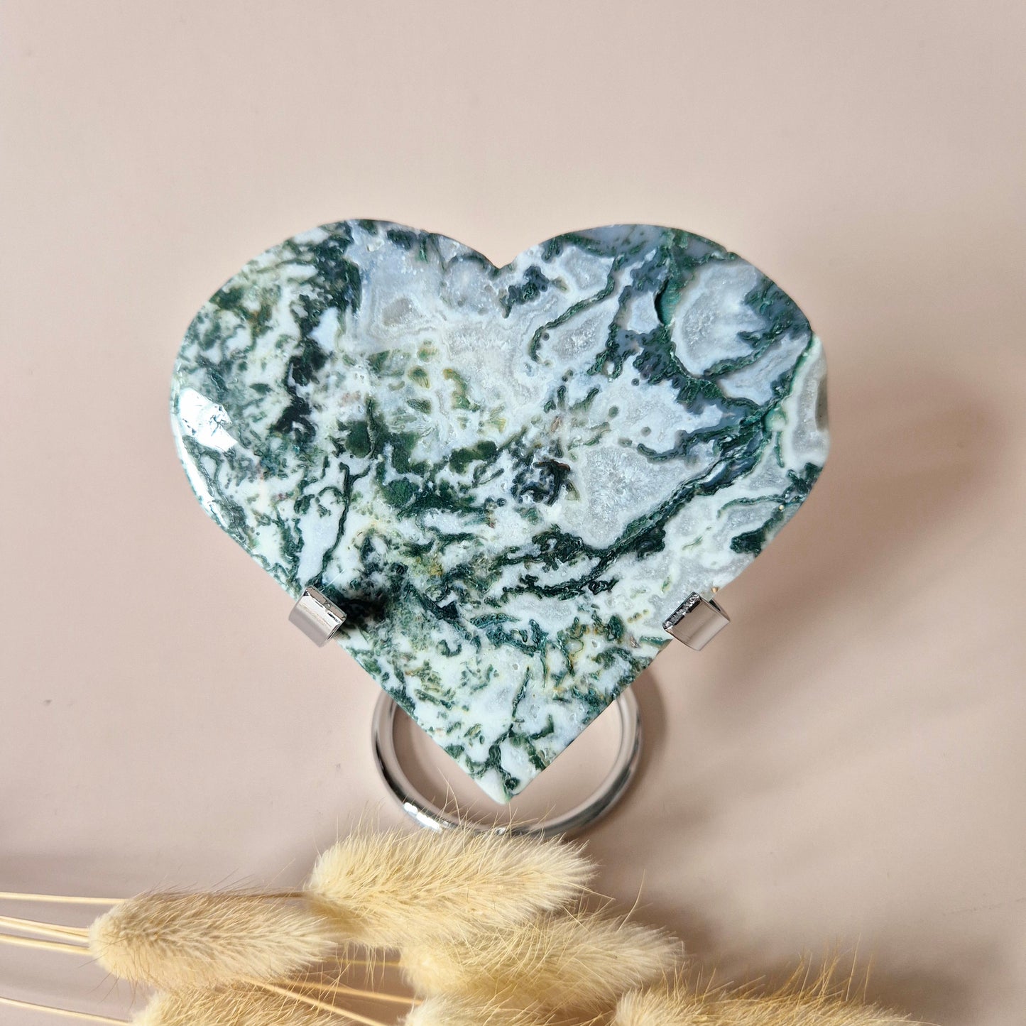 Edelsteen Druzy Mosagaat Hart op Metalen Standaard – #110 314gram