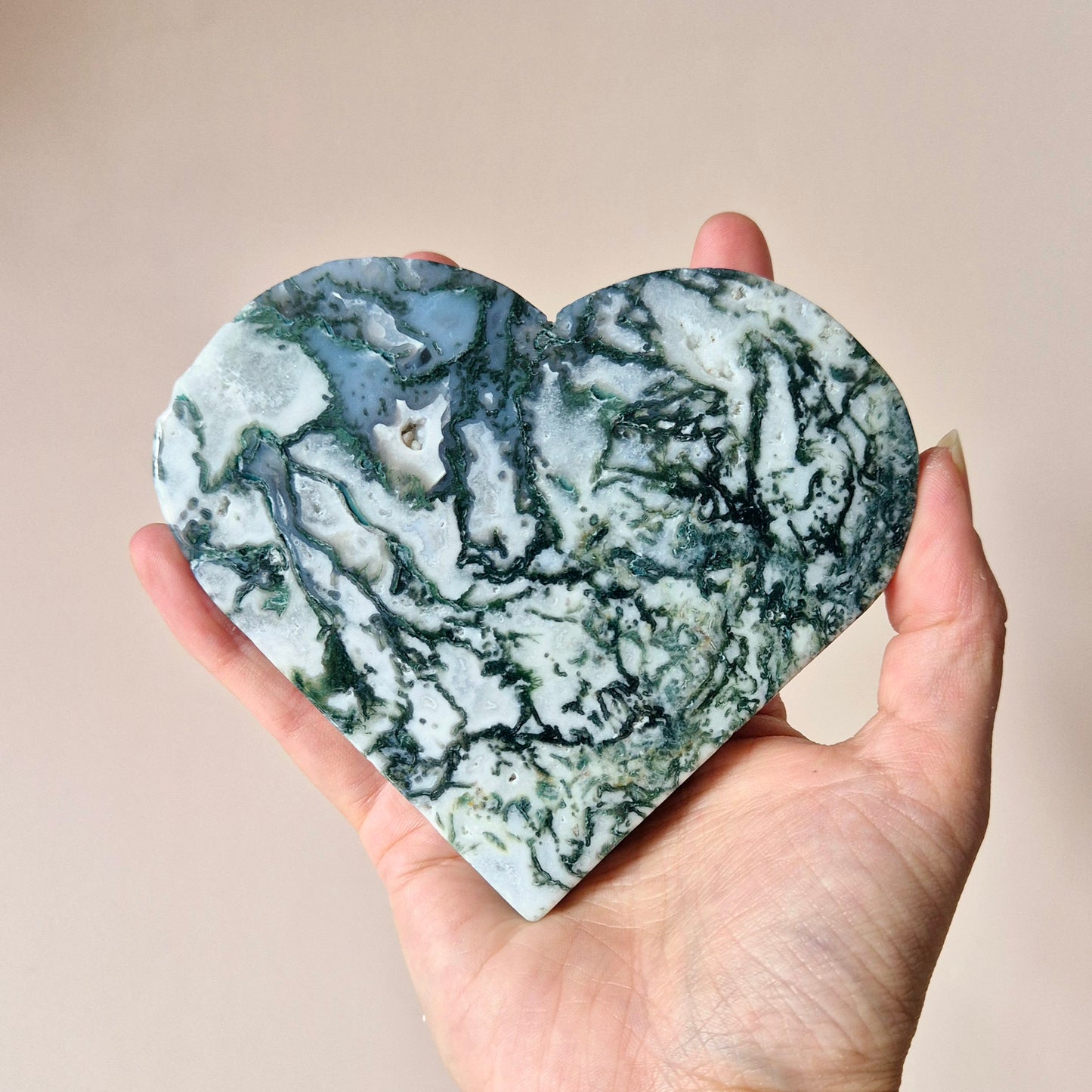 Edelsteen Druzy Mosagaat Hart op Metalen Standaard – #110 314gram