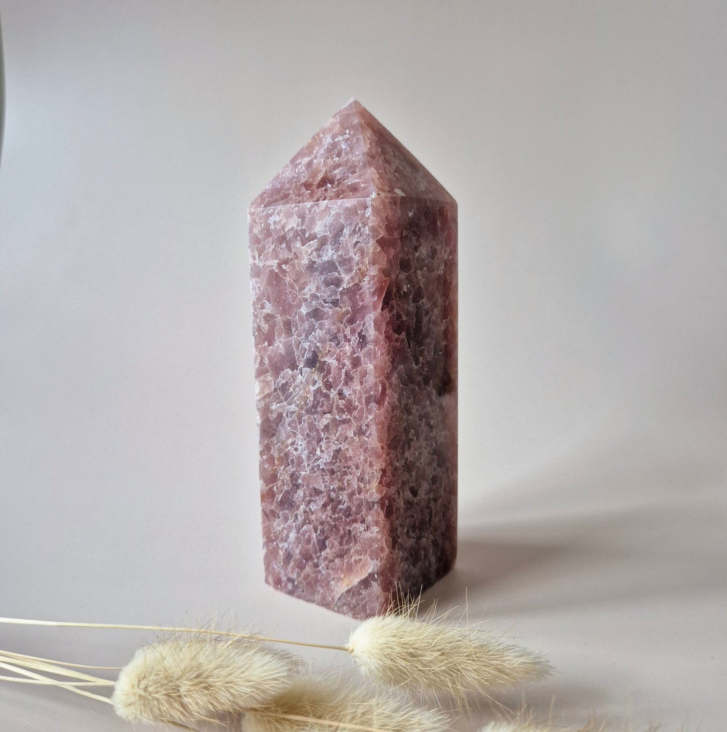 Edelsteen Obelisk Strawberry Quartz XXL Toren (1070g)
