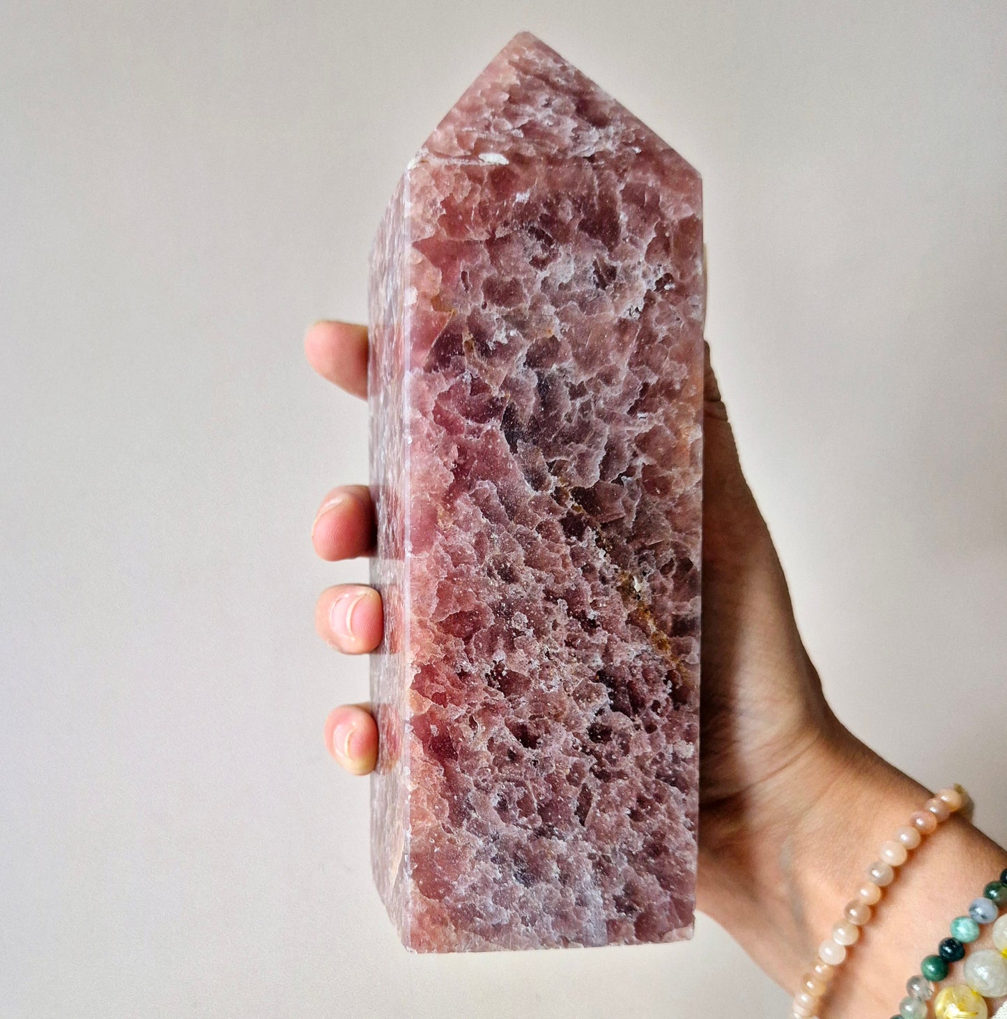 Edelsteen Obelisk Strawberry Quartz XXL Toren (1070g)