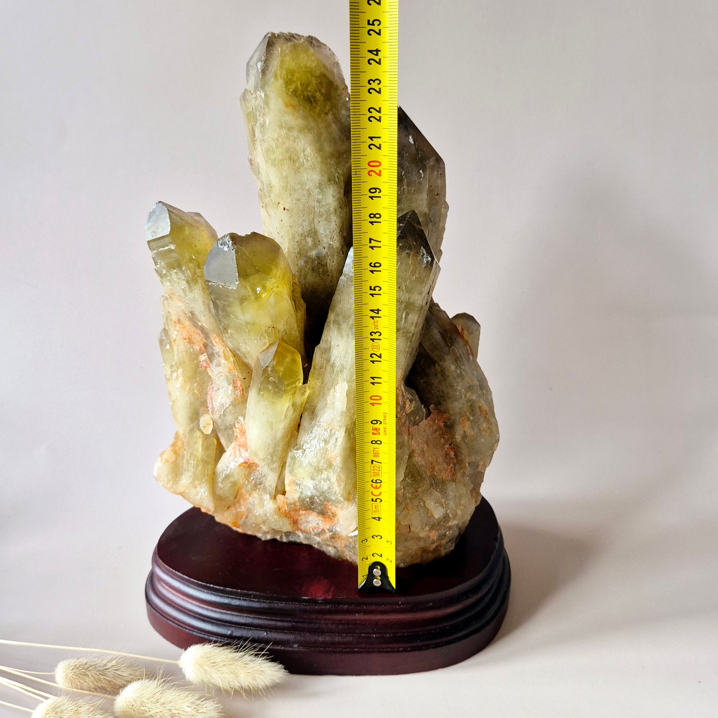 XXXL natuurlijke Citrien cluster op houten standaard – 5KG+ energie, overvloed & kracht