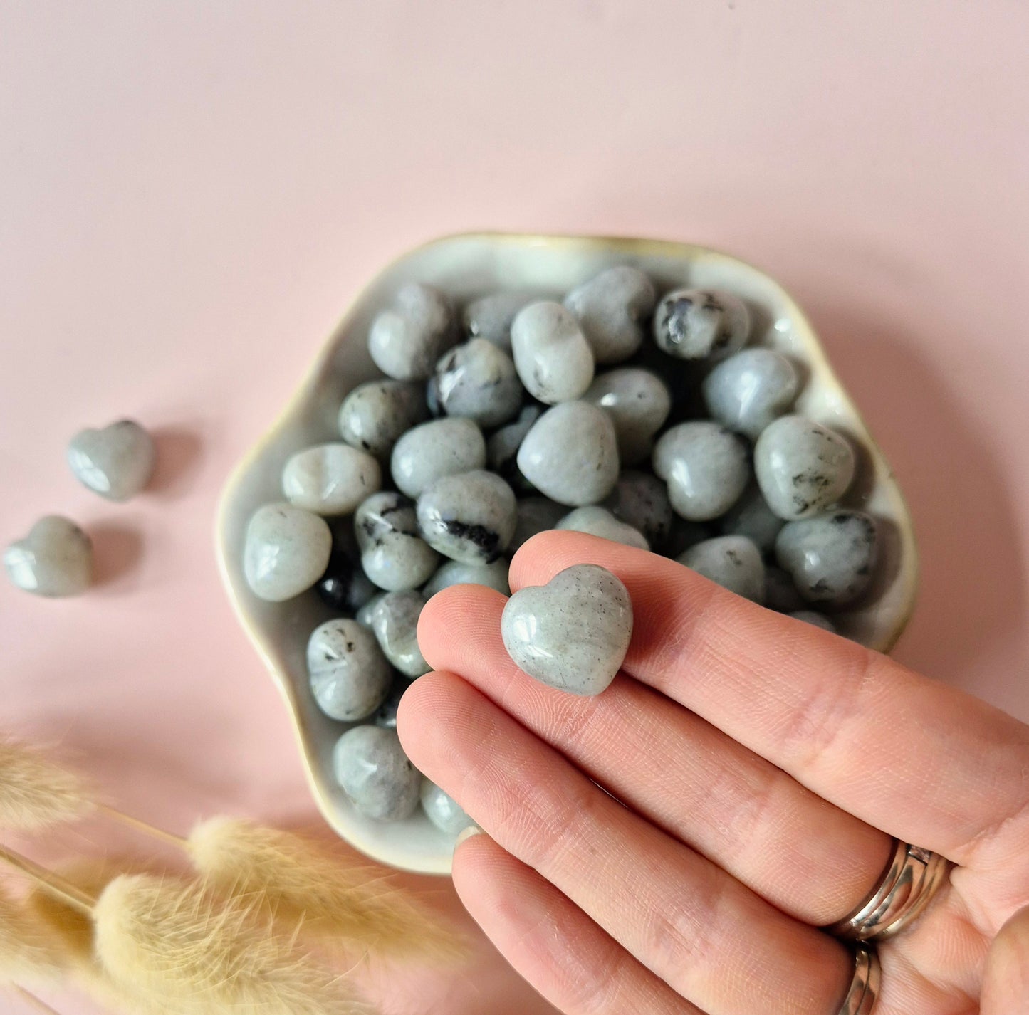 Mini Edelsteen Hartje Zaksteen – Labradoriet (1,5 cm) voor crystal confetti
