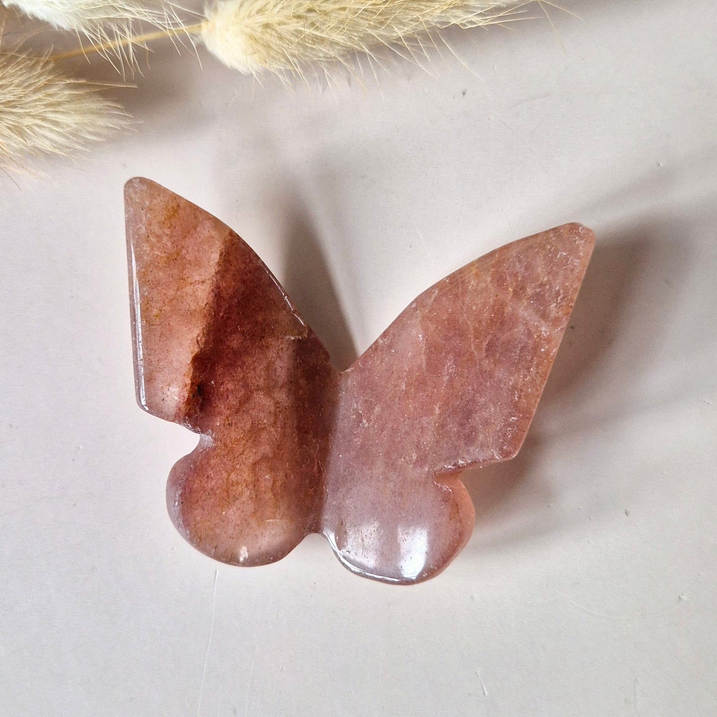 Edelsteen Vlinder 6x5 cm – Strawberry Quartz
