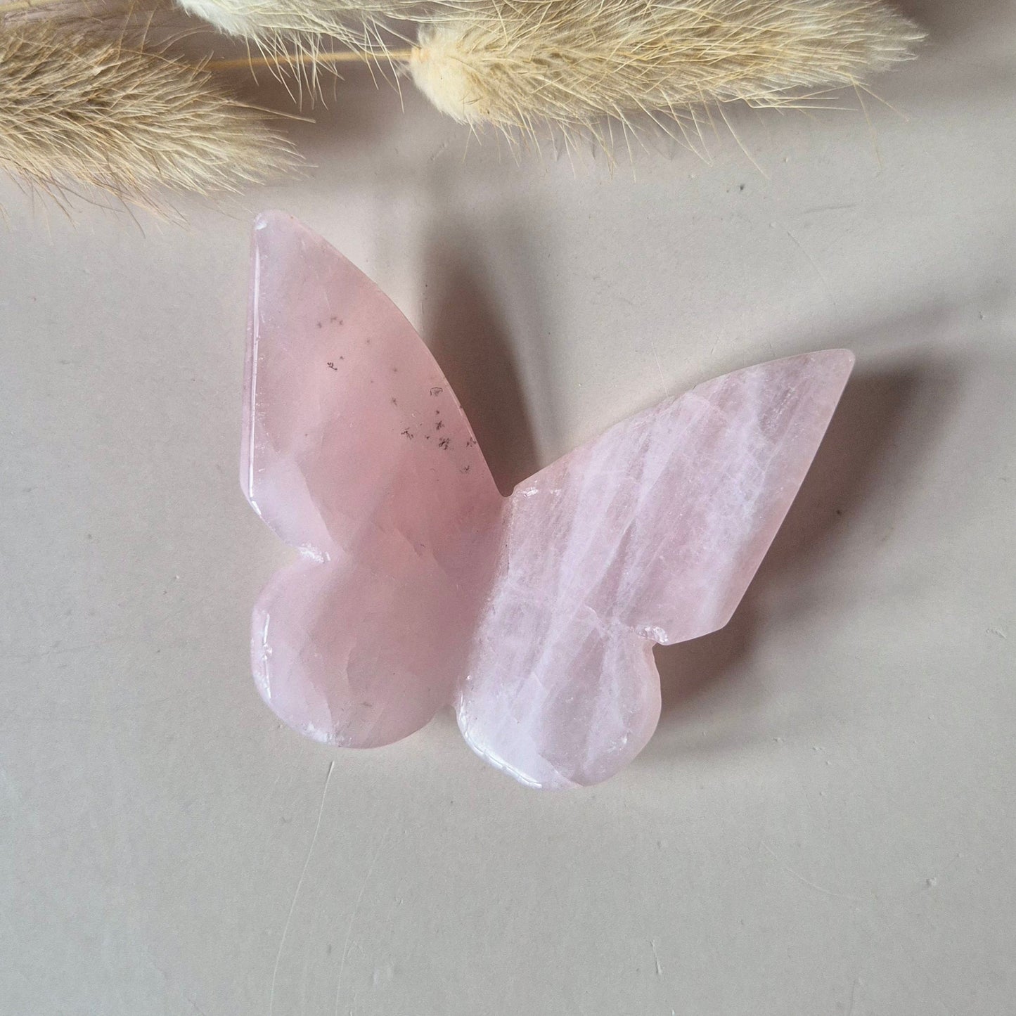 Edelsteen Vlinder 6x5 cm – Rozenkwarts