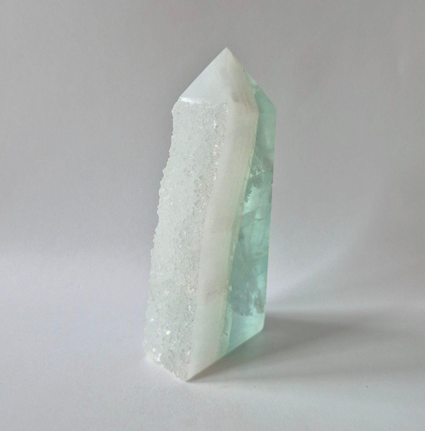Groene Fluoriet Punt – Ruw & Gepolijst | Uniek Druzy Stuk 300 gram