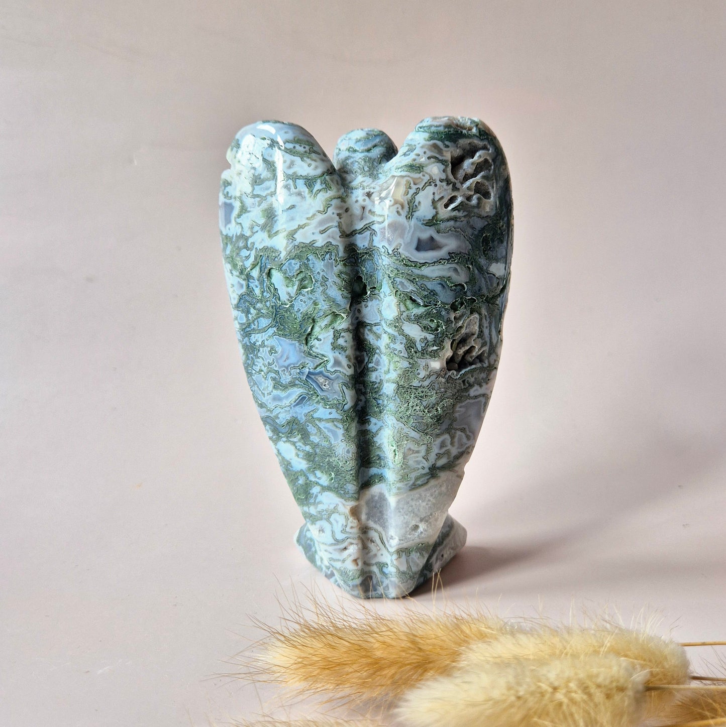 Edelsteen Druzy Mosagaat Engel – 15 cm | ca. 577 gram
