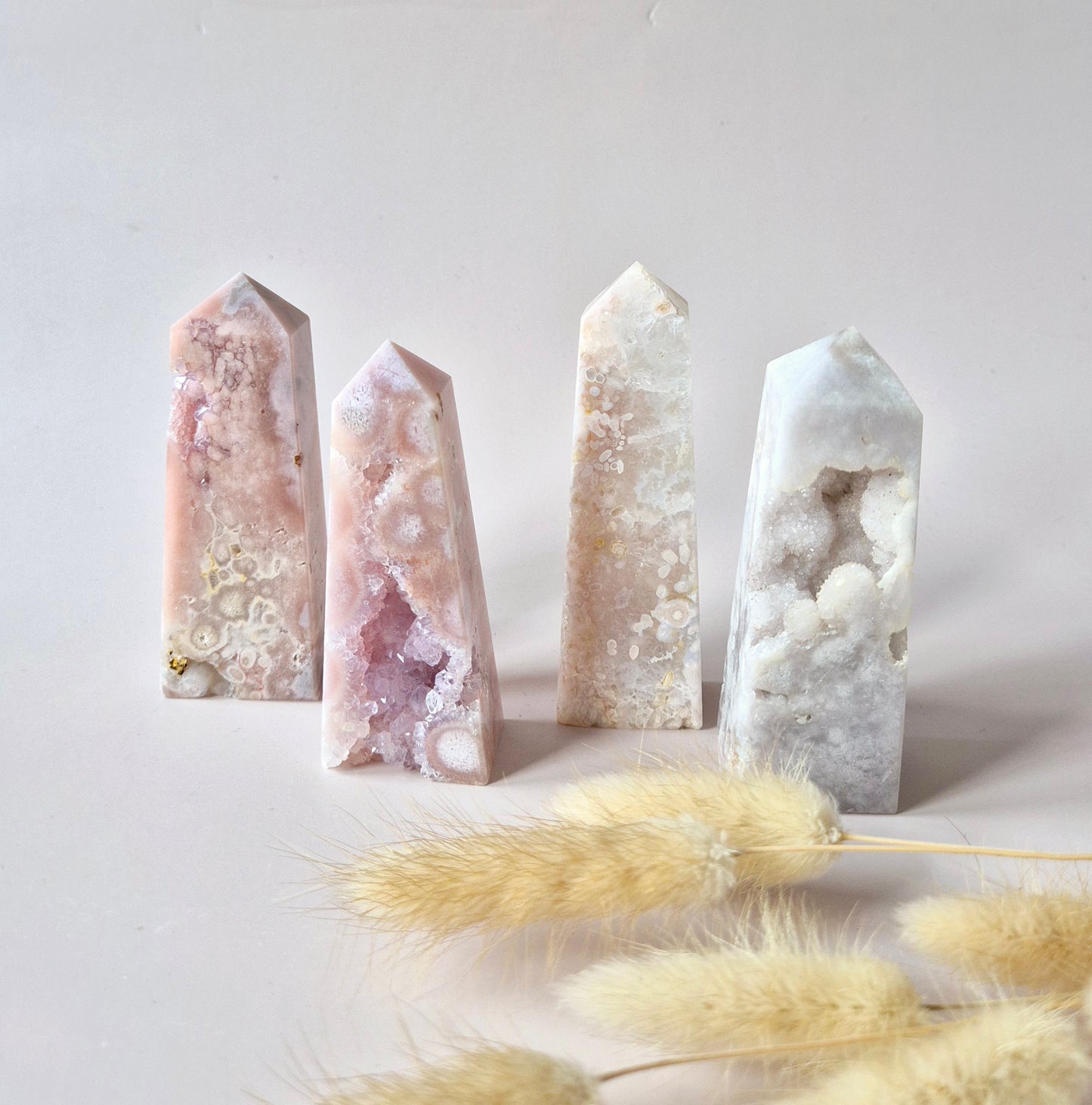 Pink Amethist Druzy Toren 7-9cm - Zachte kracht en rust voor het hart