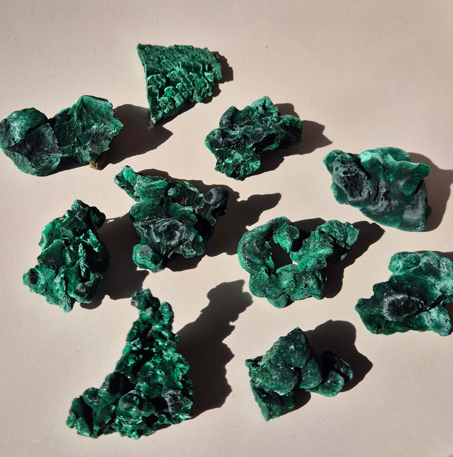 Velvet Malachite - Raw Malachite Gemstone Piece E. 95gr.