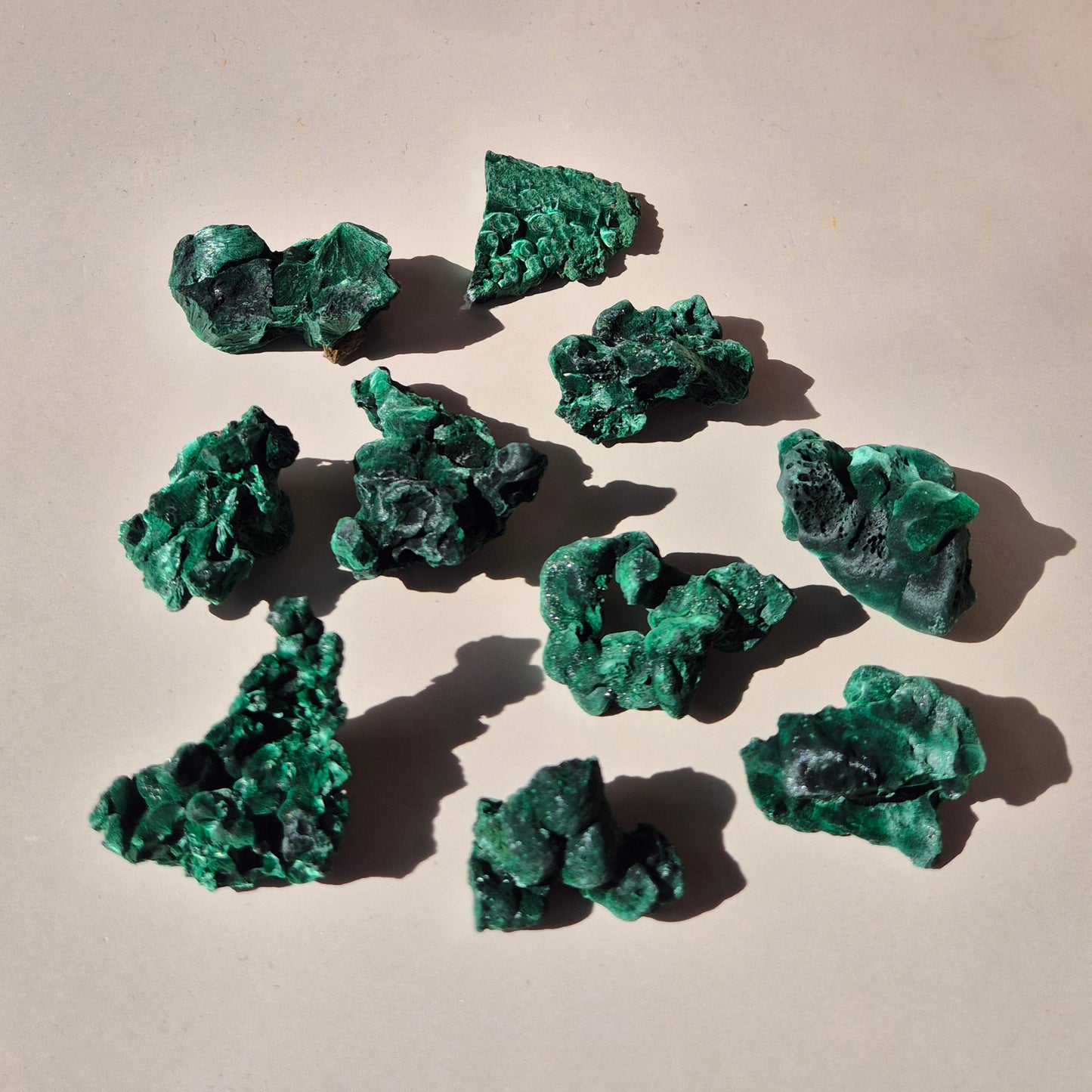 Velvet Malachite - Raw Malachite Gemstone Piece E. 95gr.
