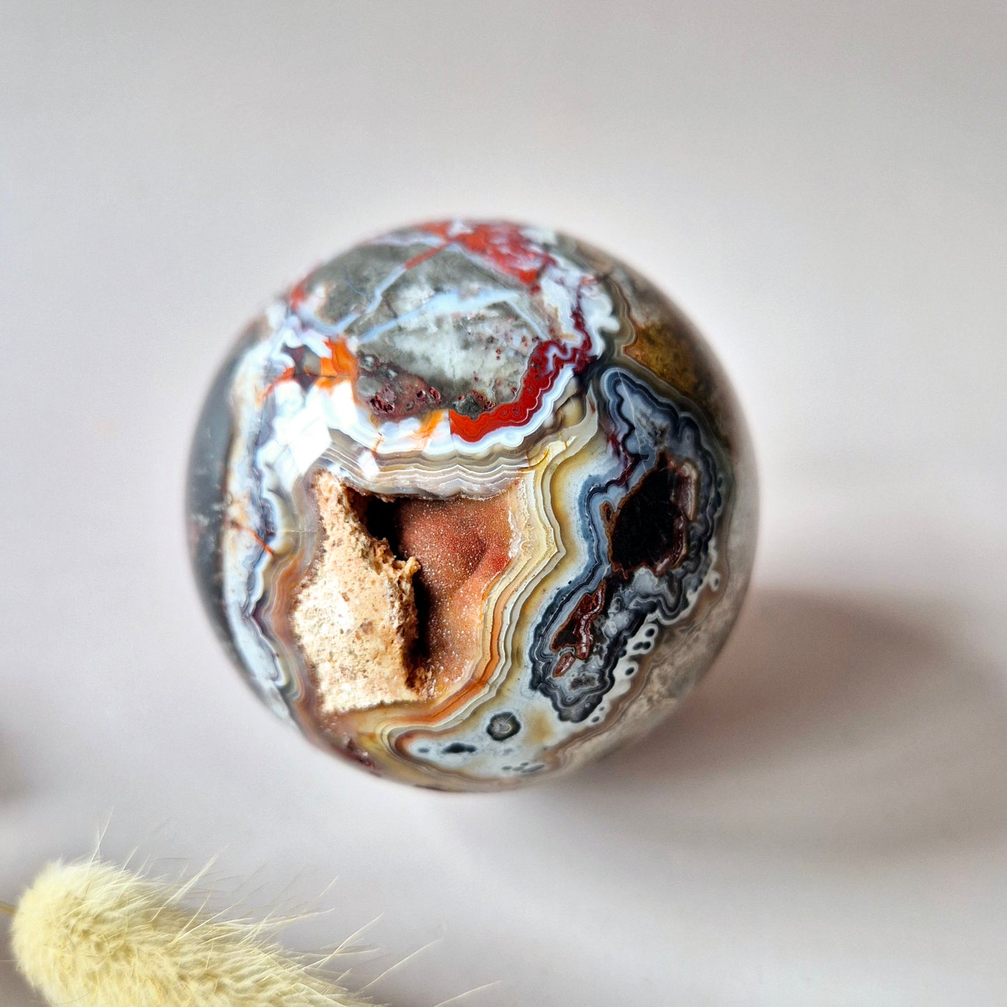 Kristallen Edelsteen Bol Druzy Crazy Mexican Agate sphere 67mm 424g