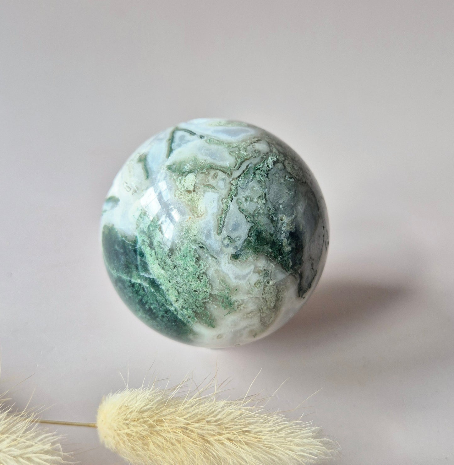 Kristallen Edelsteen Bol Mosagaat Druzy Geode sphere 60mm 300g